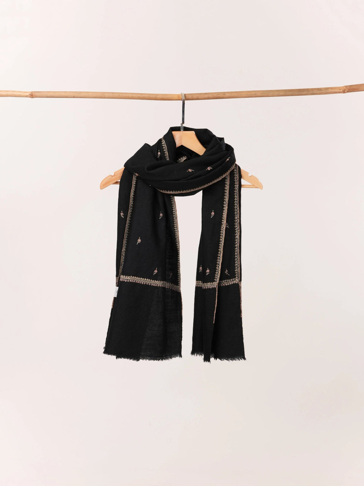 Kashmiri Black Handwoven Cashmere Scarf with Machie Buteh Sozni Embroidery Shahkaar.com
