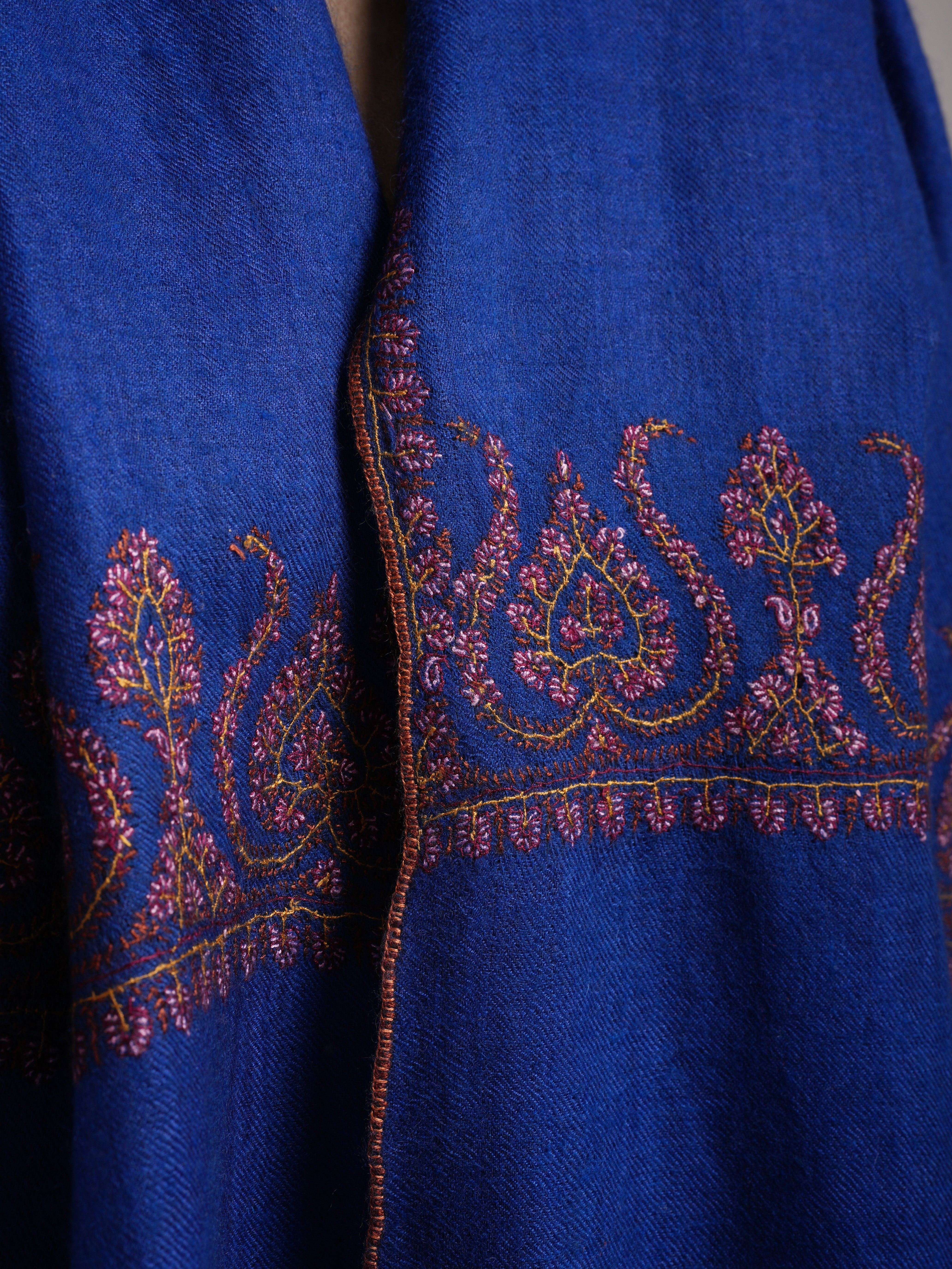 Palla Embroidered Electric Blue Pure Cashmere