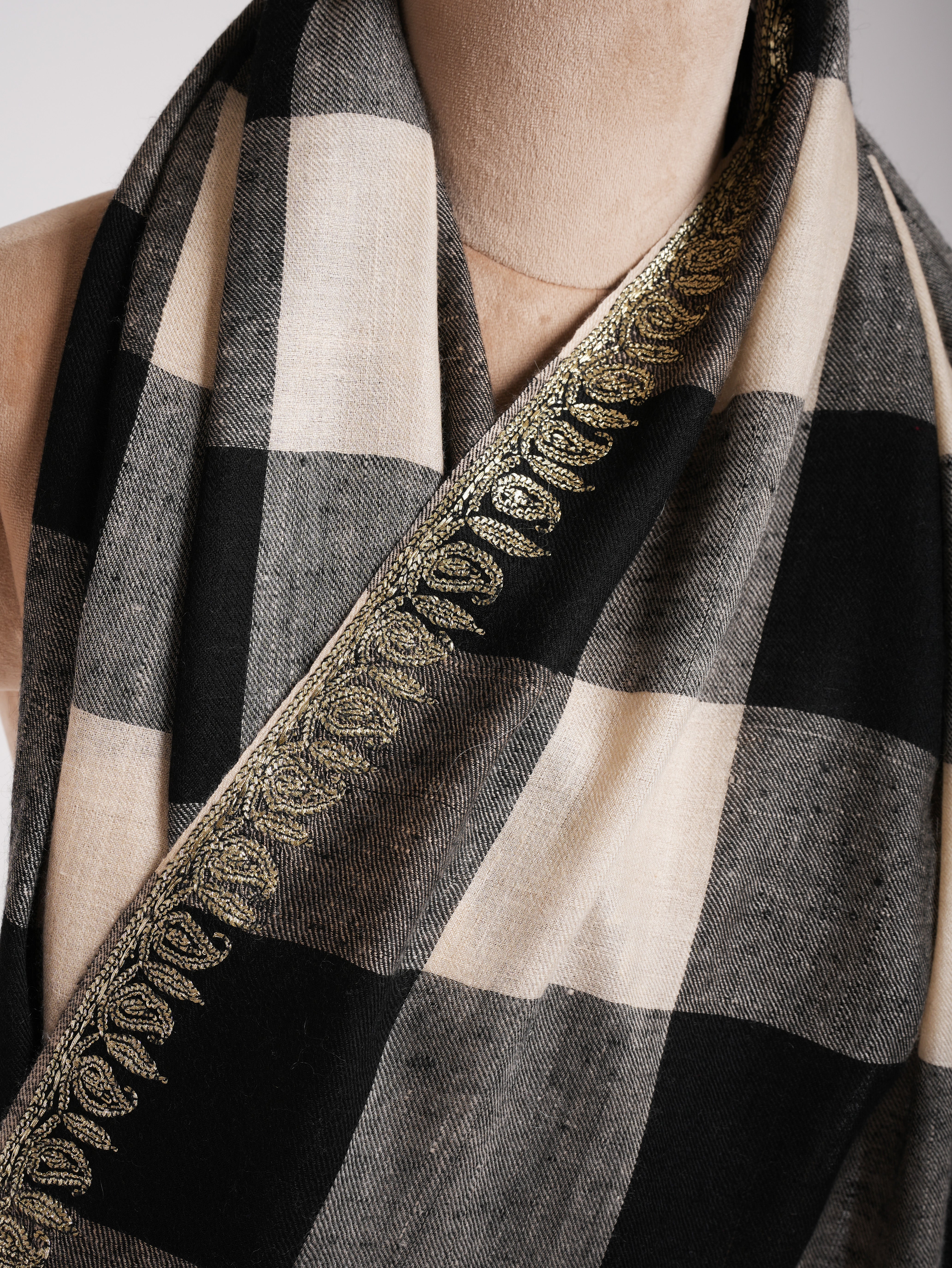 Handloomed Pashmina Shawl with Kashmiri Tilla Work