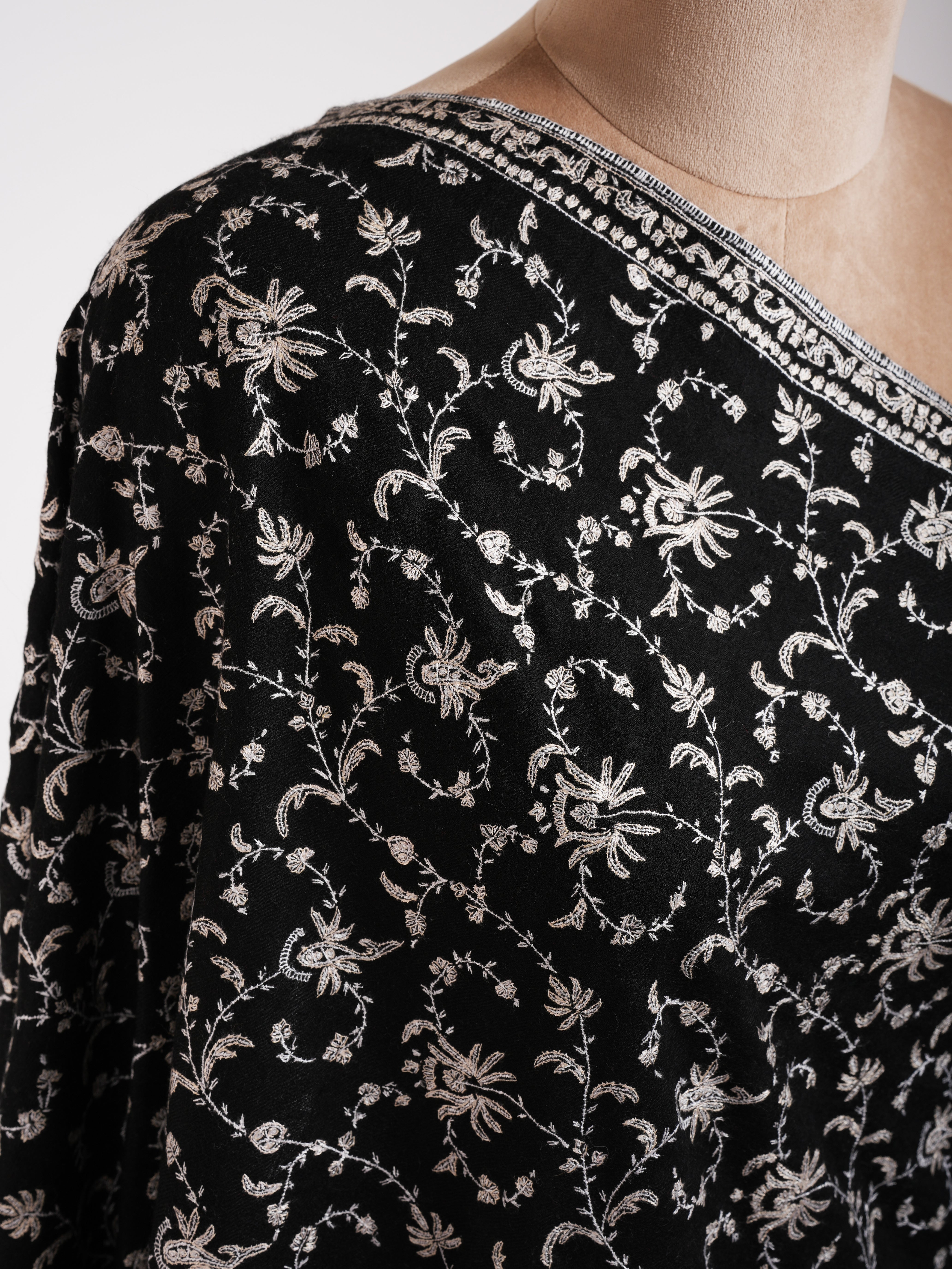 Black Pashmina Handloomed Shawl with Hand Embroidery