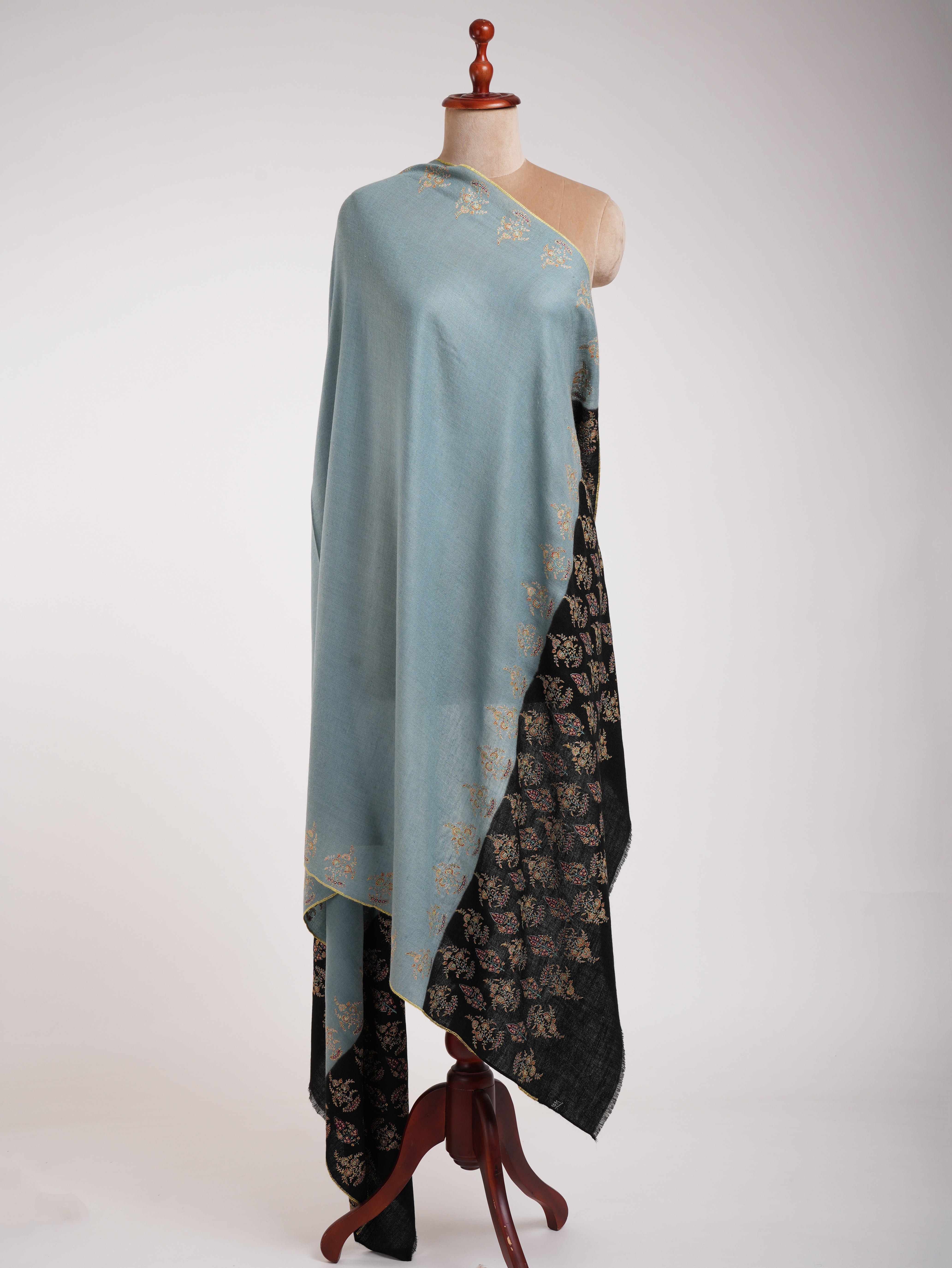 Blue and Black Palla Embroidered Kashmiri Pashmina Shawl