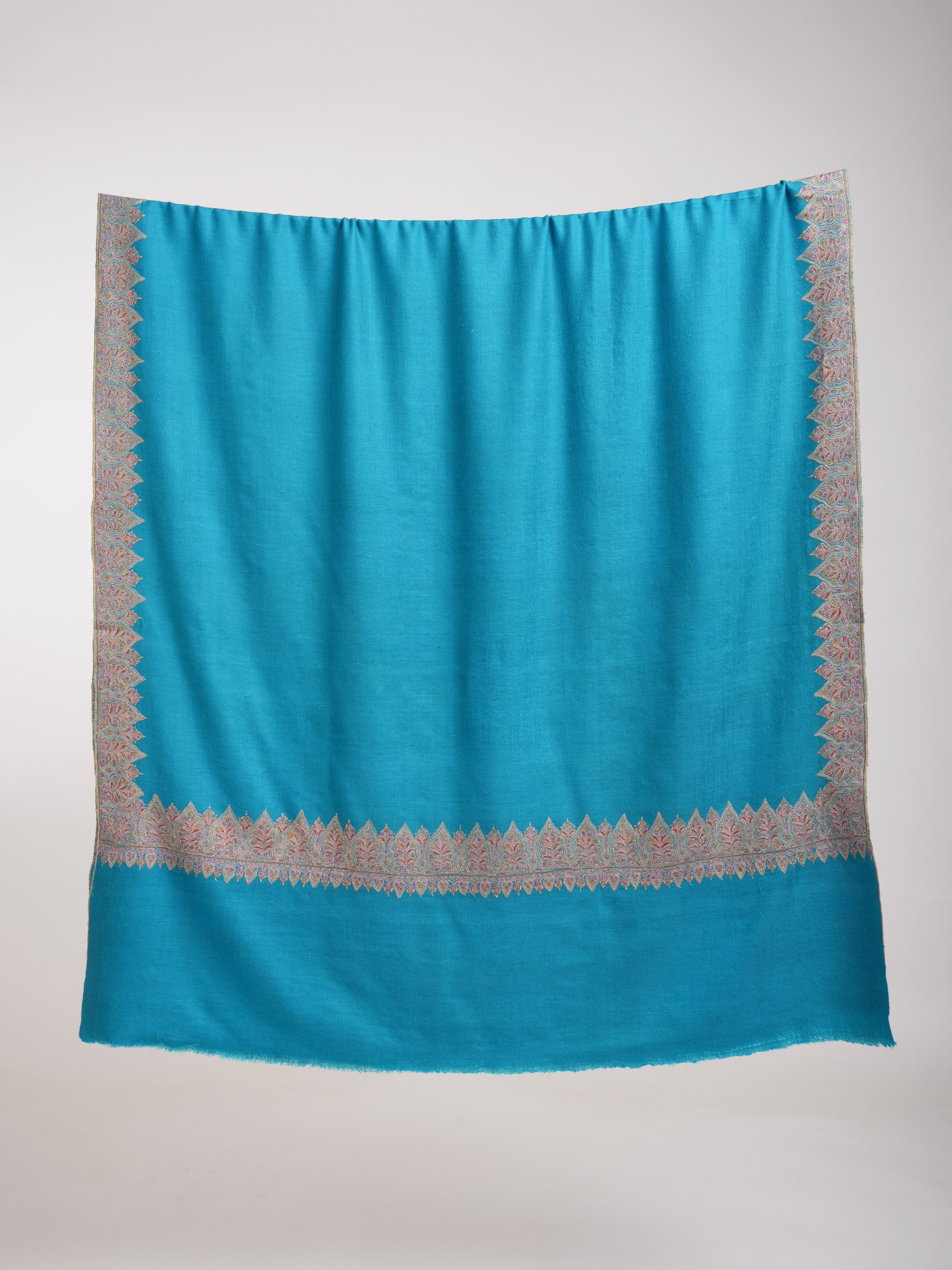 Capri Neemdaur Handstitched Kashmiri Pashmina Shawl