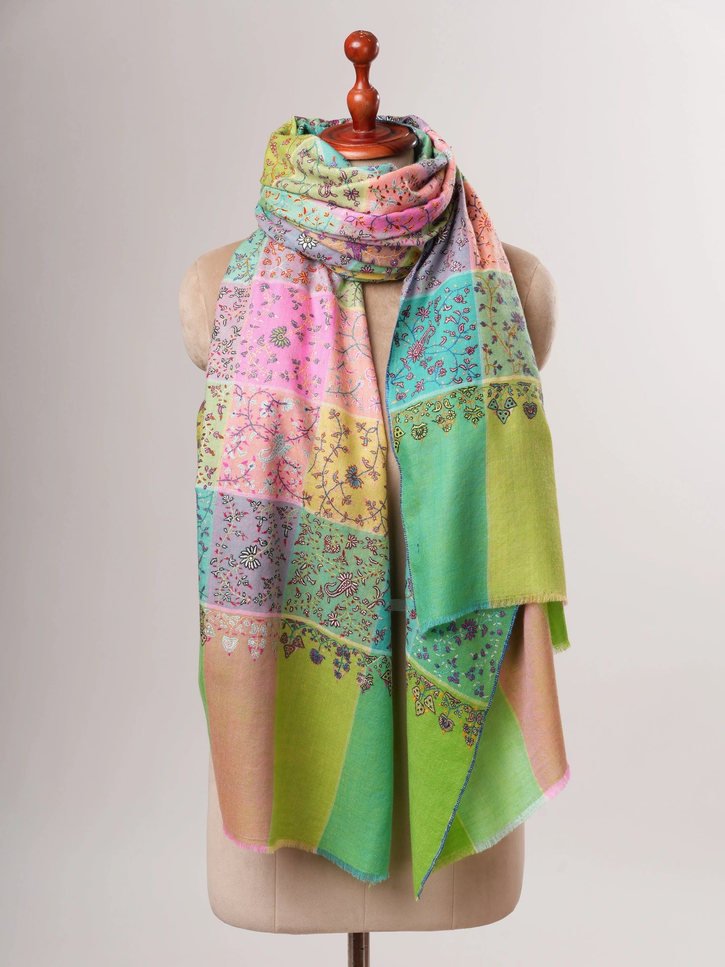 Handwoven Indian Kashmiri Pashmina Shawl with Fine Sozni Embroidery Shahkaar
