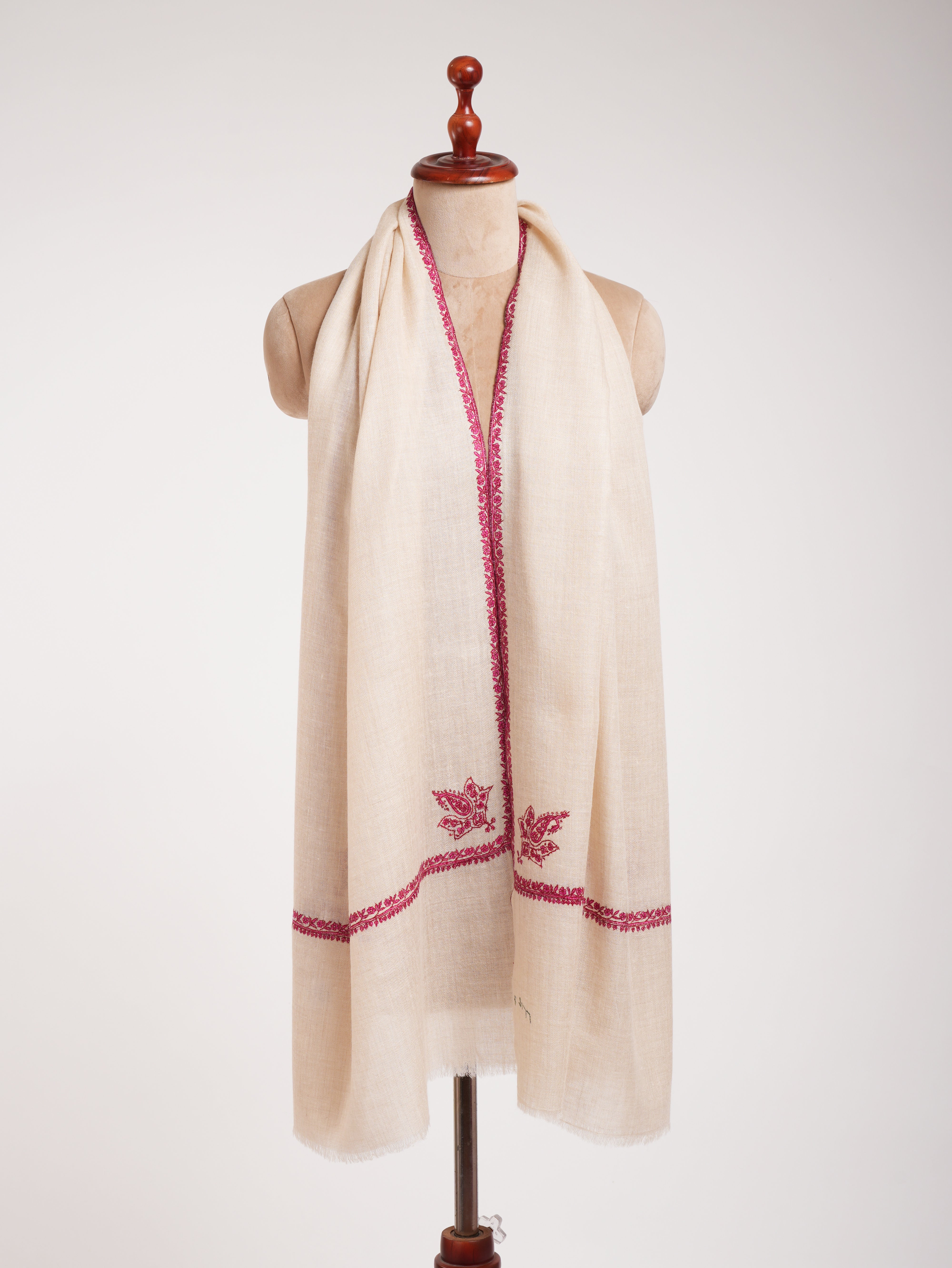 Off White Pretty Cashmere Scarf con Sozni ricamo