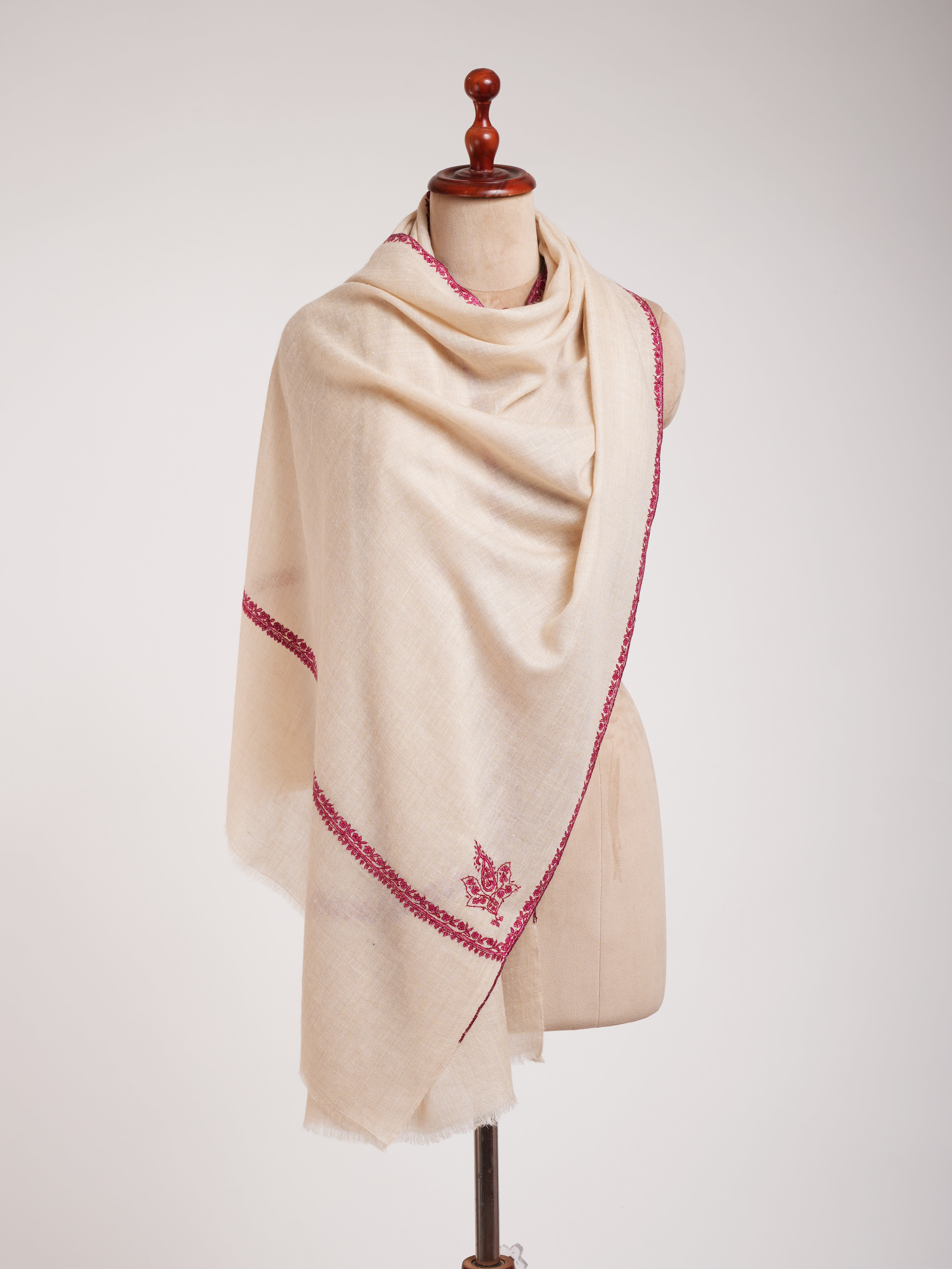 Off White Pretty Cashmere Scarf con Sozni ricamo