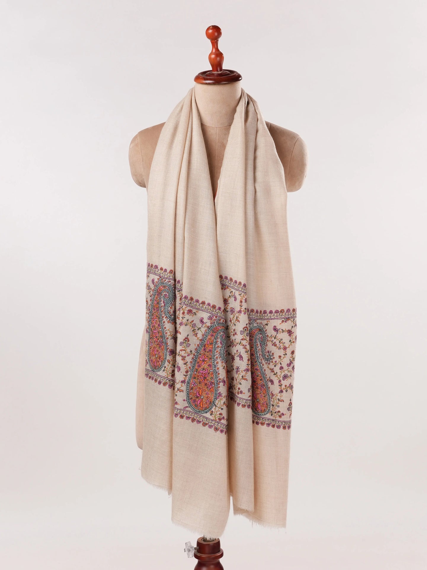 Natural White Pure Pashmina Shawl with Sozni Palldar Embroidery Shahkaar.com