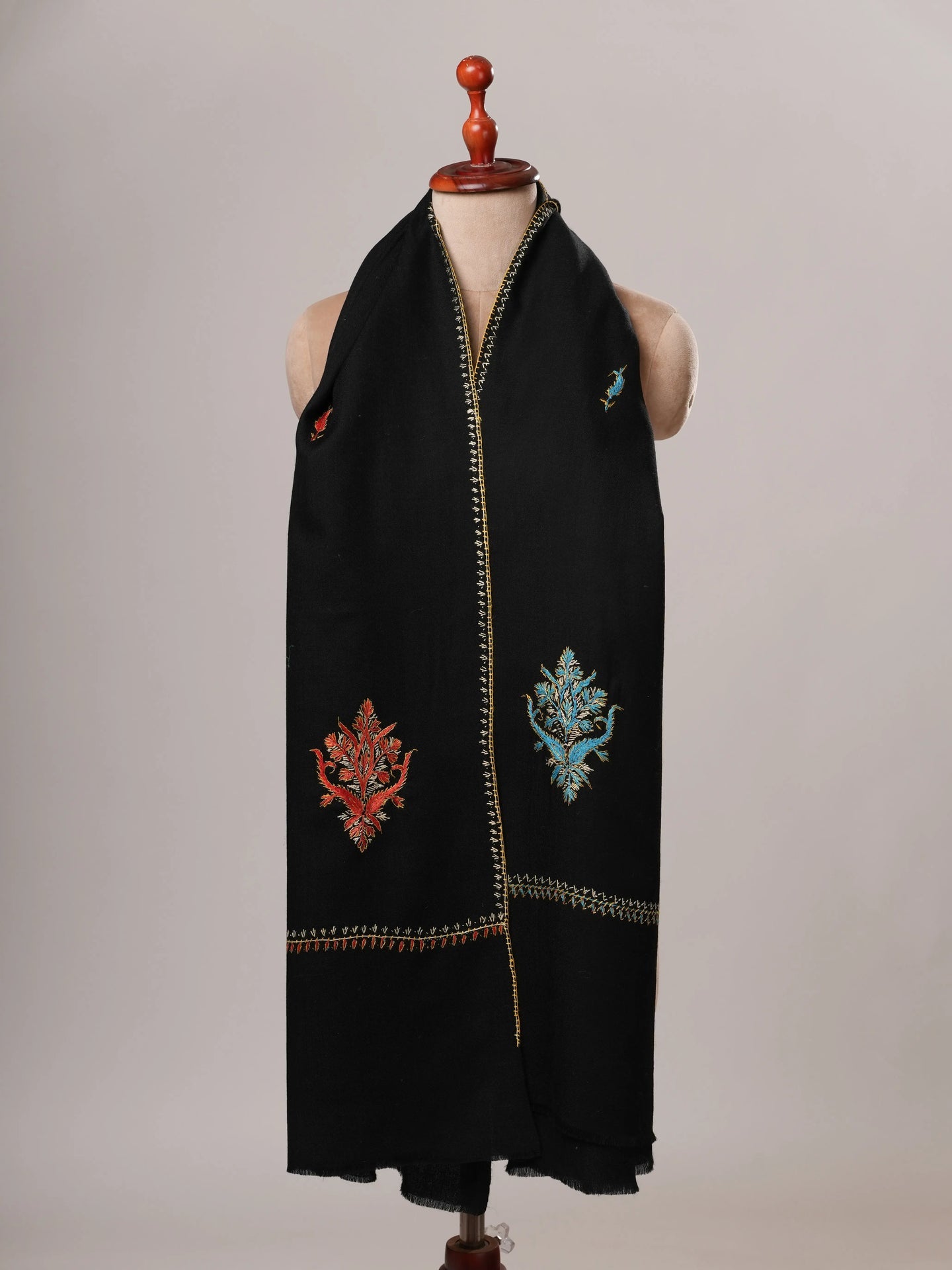 Black Aksi Hand Embroidered Fine Wool Shawl Shahkaar