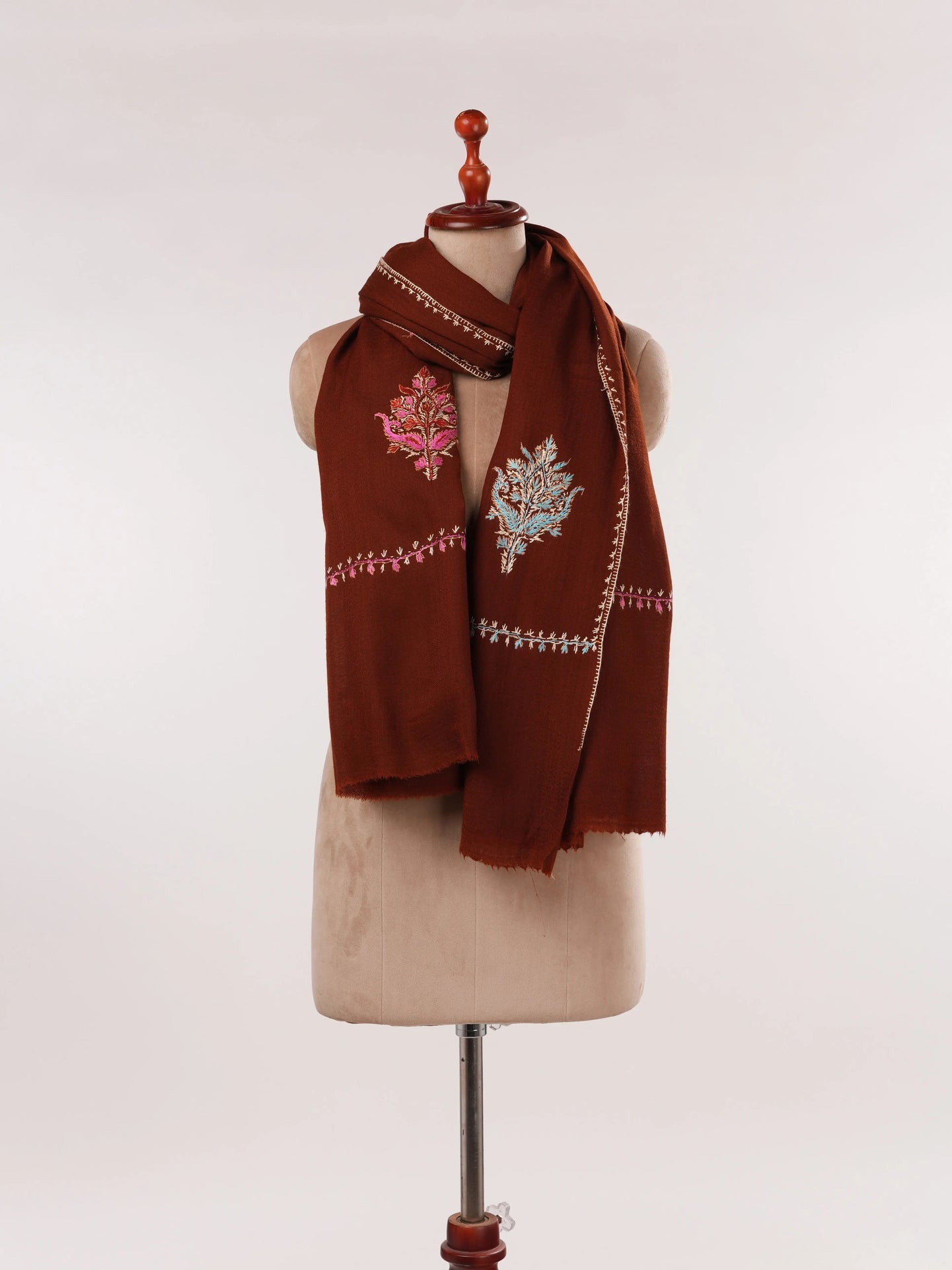 Maroon Fine Wool Kashmiri Shawl with Aksi Buteh Hand Sozni Embroidery Shahkaar.com