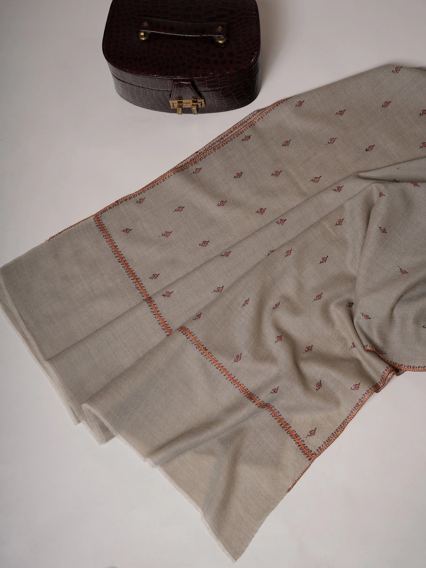 Grey Fine Wool Machie Booti Hand Embroidered Shawl Shahkaar