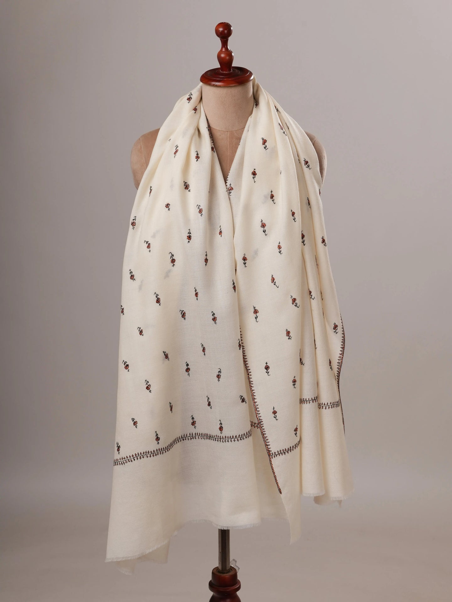 White Fine Wool Machie Booti Soft Shawl Shahkaar Global