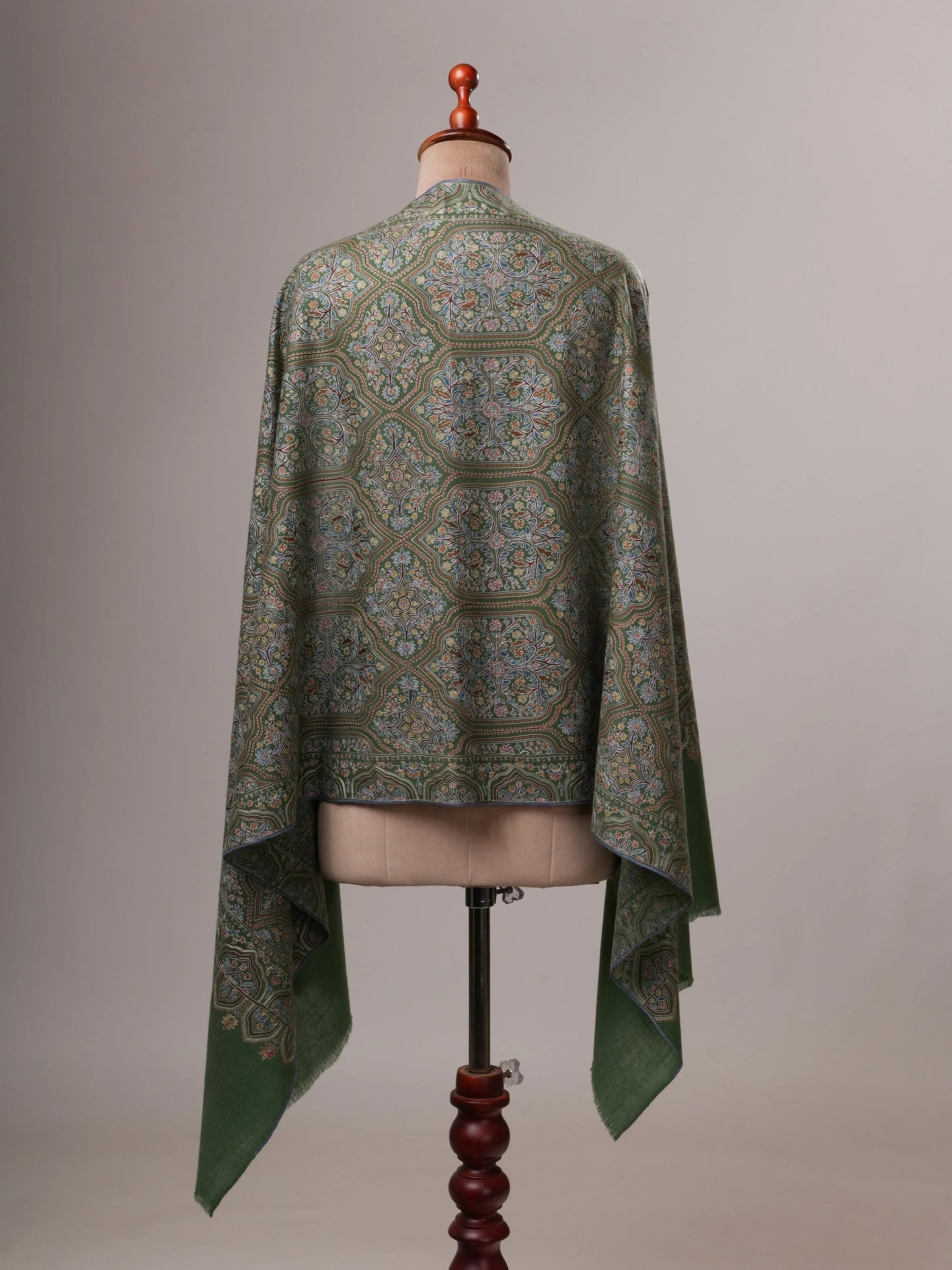 Green Hand Hook Embroidered Jali Cashmere Scarf Shahkaar
