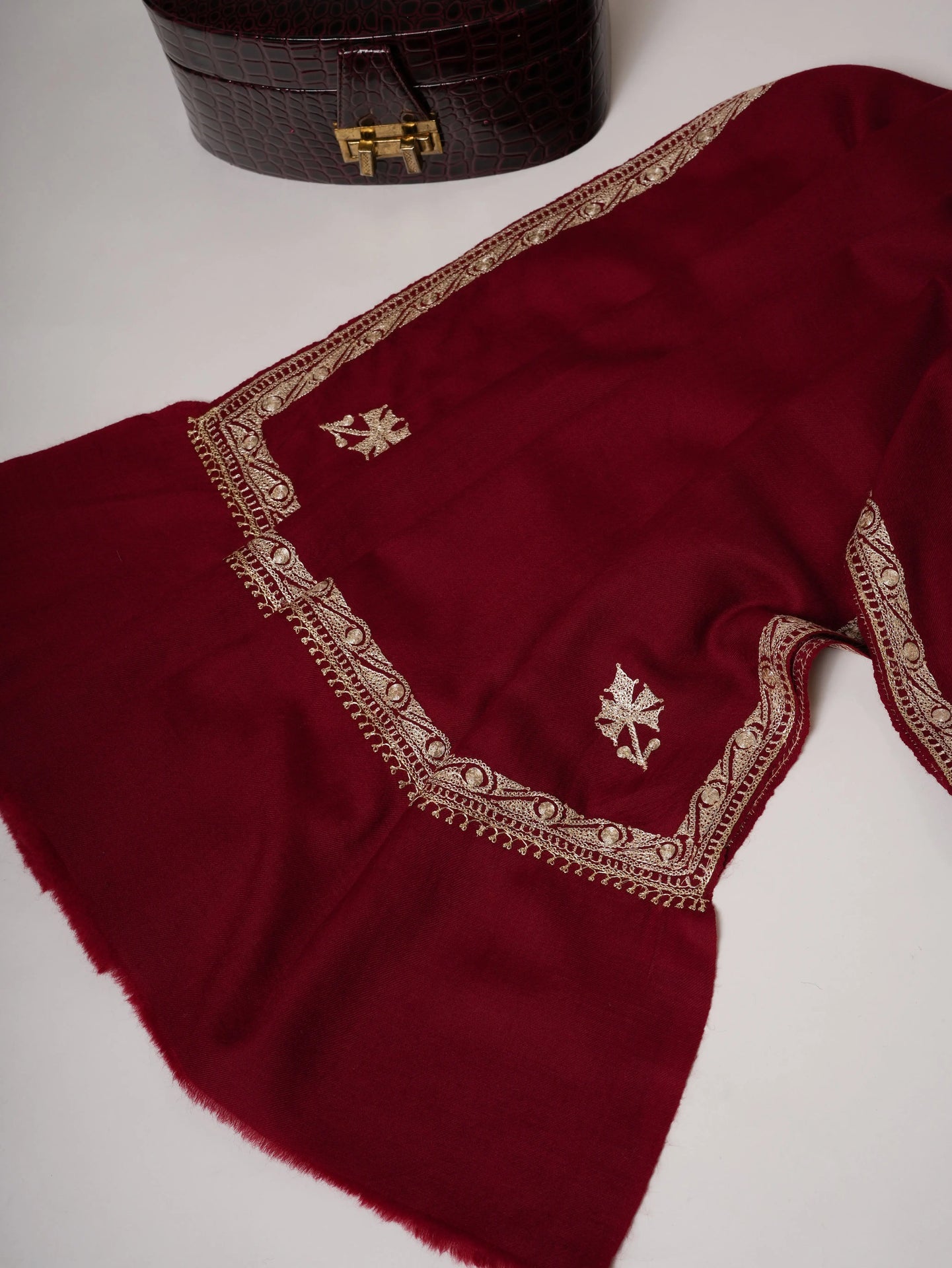 Maroon Hashia Tilla Hand Embroidered Fine Wool Kashmiri Shawl Shahkaar