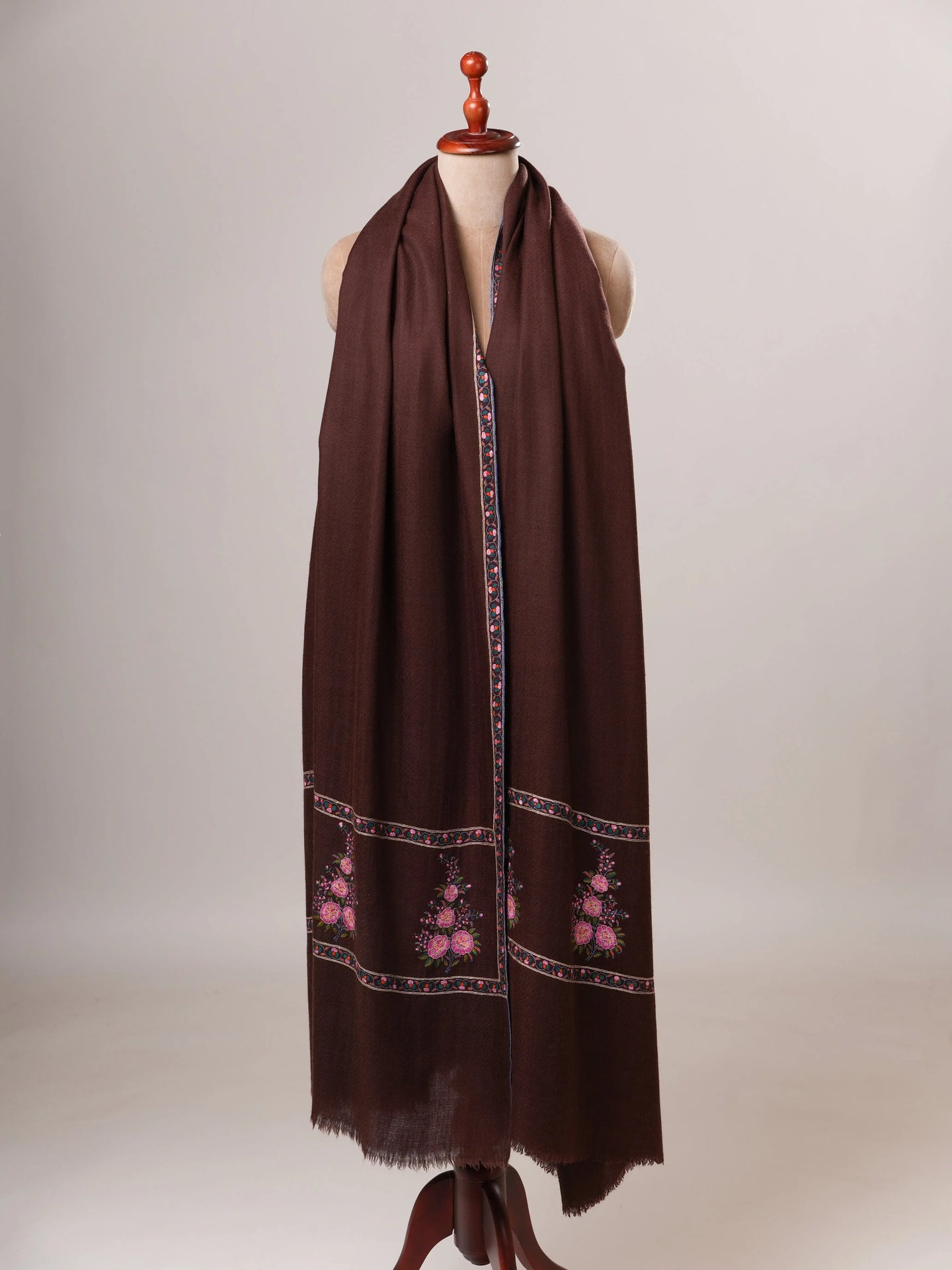 Oversized Floral Palla Hand Embroidered Pashmina Shawl Shahkaar Global