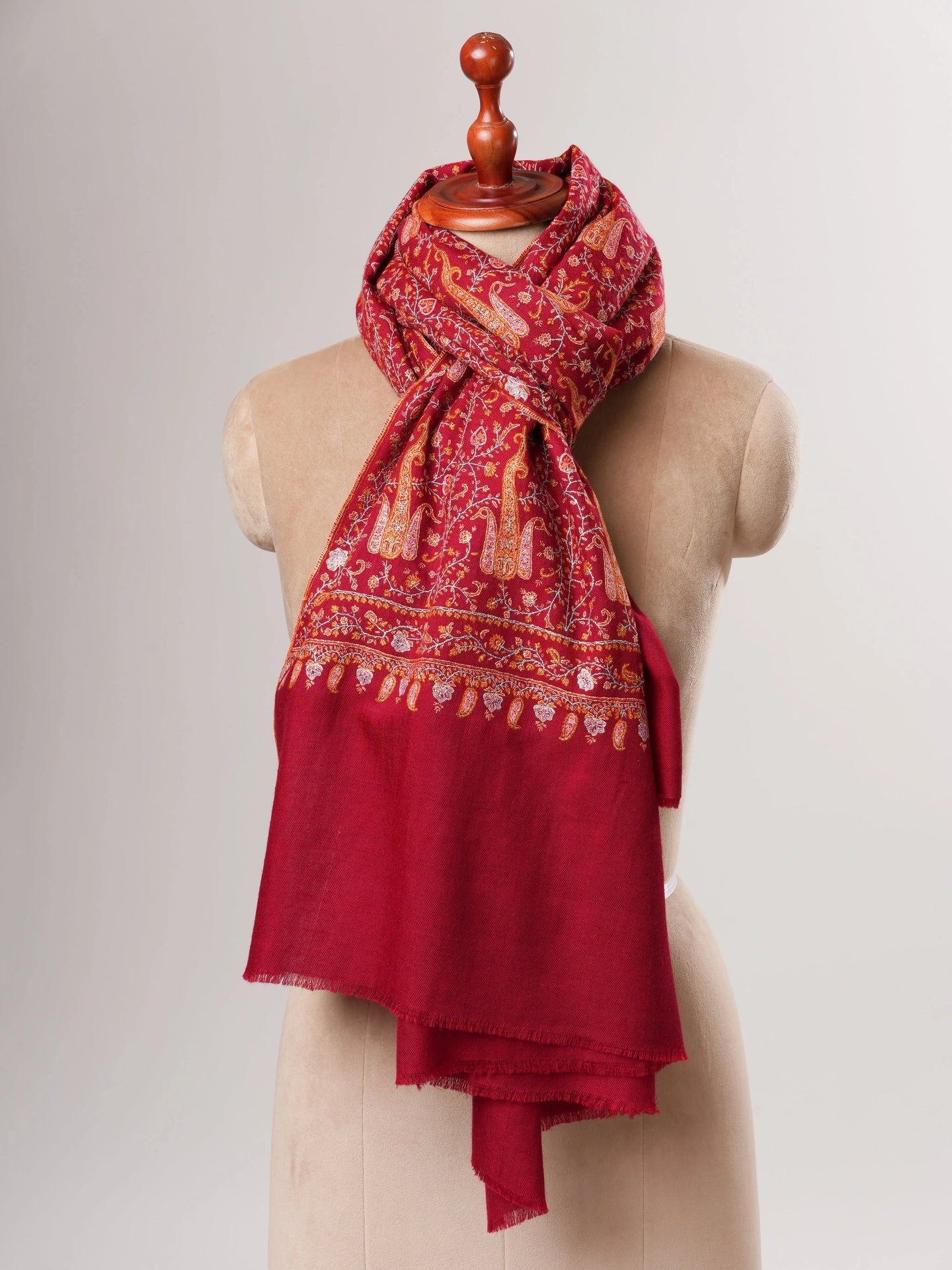 Neem Jamavar Pashmina Shawl with Classic Kashmiri Sozni Embroidery Shahkaar