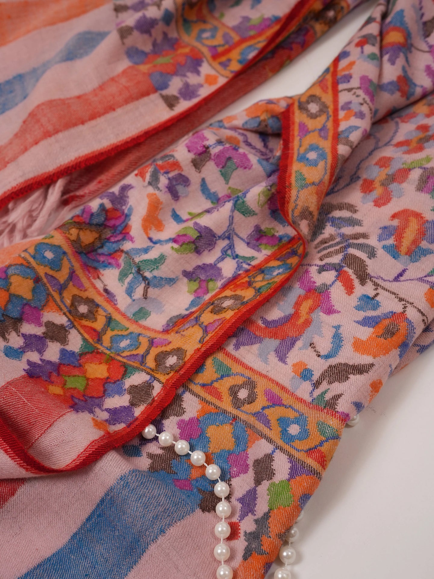 Baby Pink Handwoven Kani Jamavar Pashmina Shawl Shahkaar.com