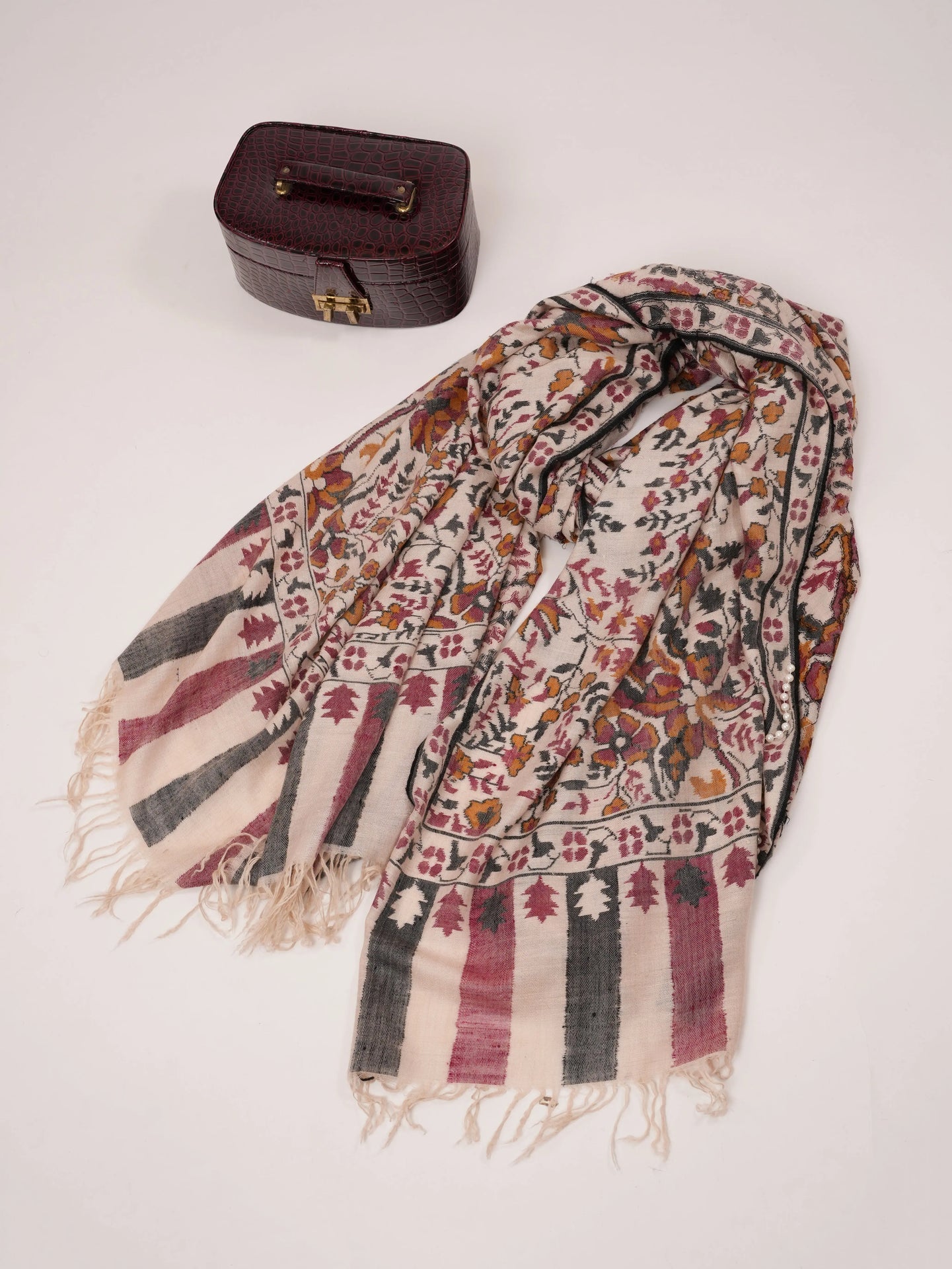 Oversized Kashmiri Handwoven Kani Pure Pashmina Shawl Shahkaar.com