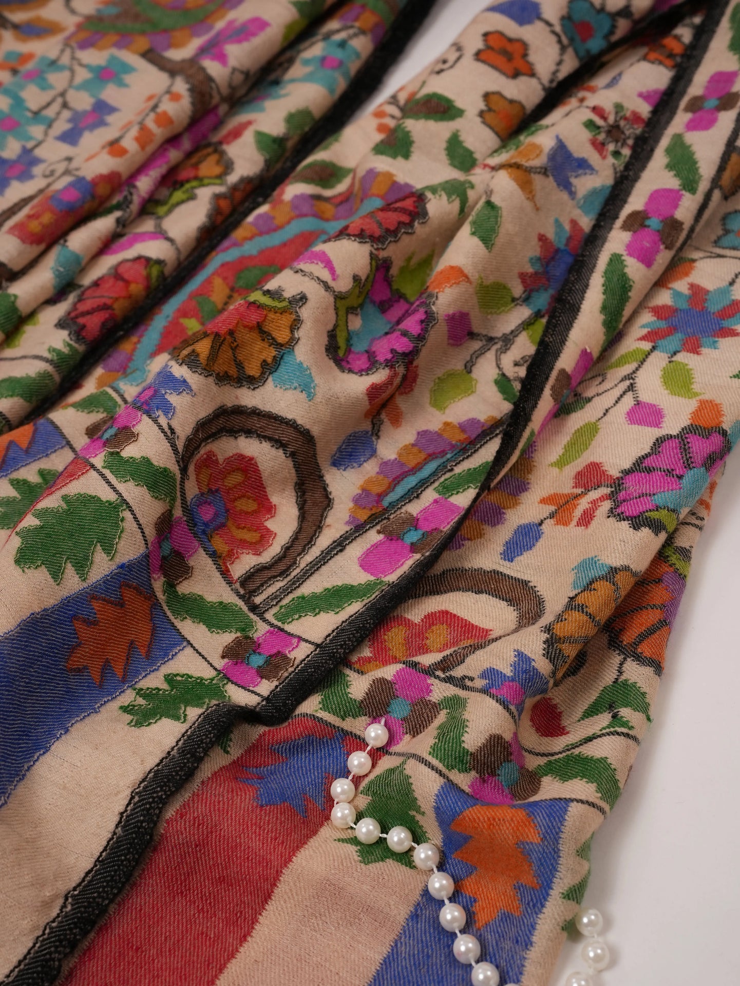 Oversized Cream Kani Floral Handwoven Pashmina Shawl Shahkaar.com