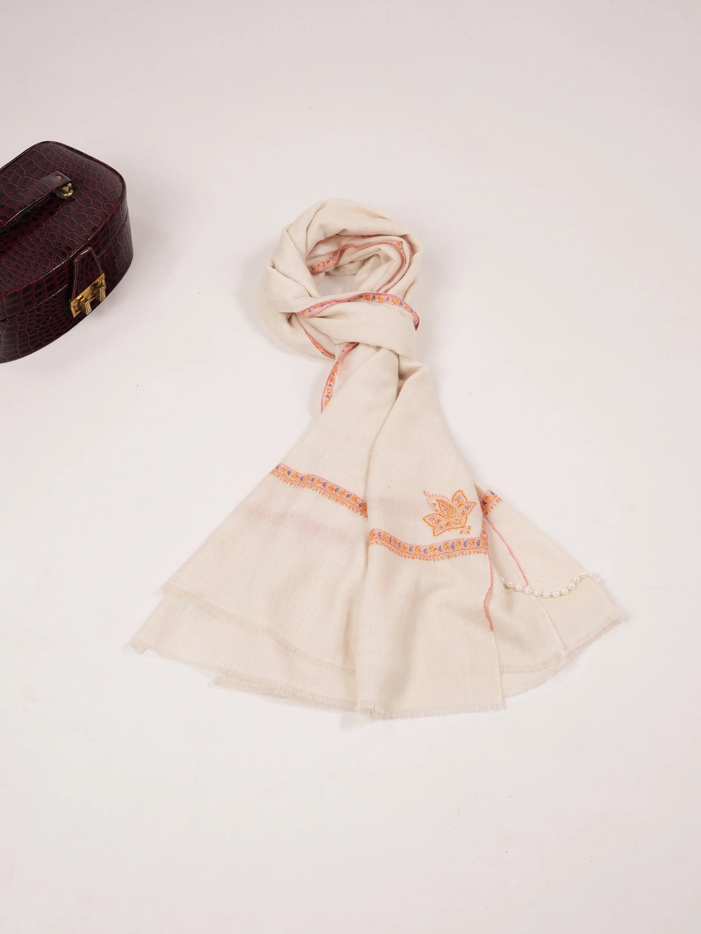 Handwoven Off White Pashmina Shawl with Baildar Hand Embroidery Shahkaar.com