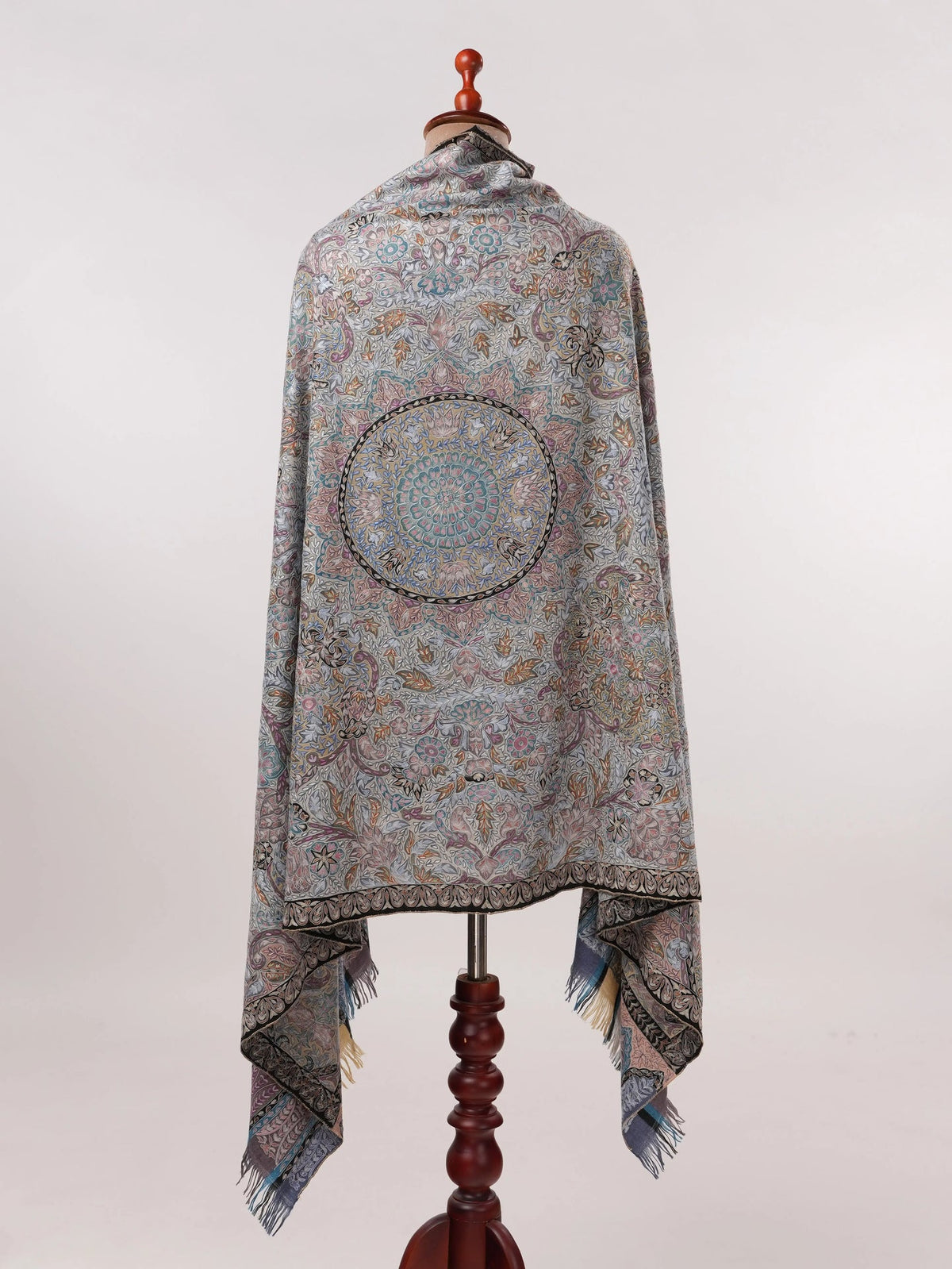 Handwoven Pashmina Shawl with Kalamkari Hand Embroidery Shahkaar.com