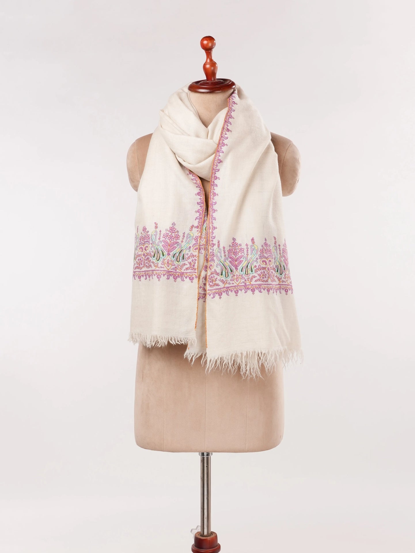 Kashmiri Handwoven Natural White Pashmina Shawl with Palldar Hand Embroidery Shahkaar.com