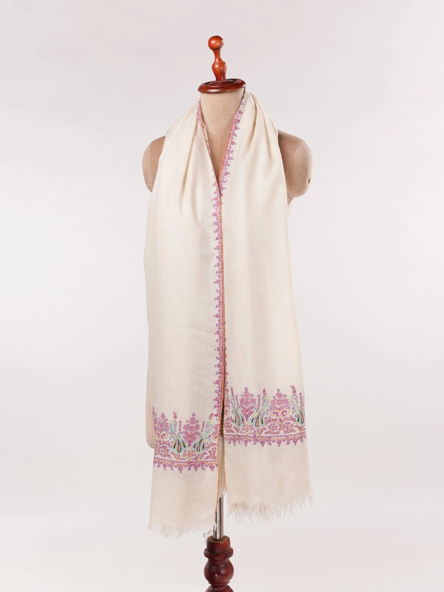 Kashmiri Handwoven Natural White Pashmina Shawl with Palldar Hand Embroidery Shahkaar.com