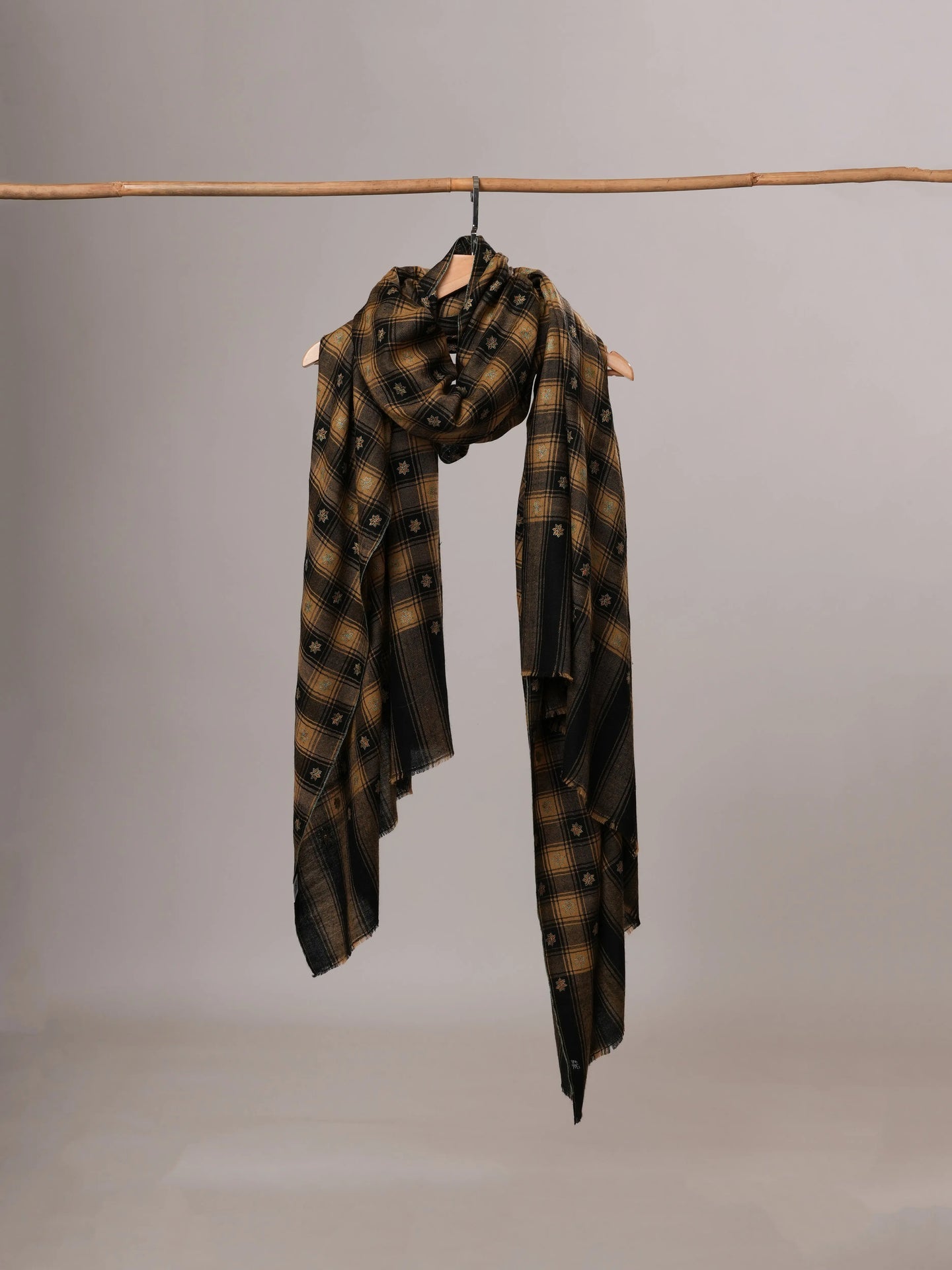 Oversized Indian Pashmina Shawl with Buteh Hand Embroidery Shahkaar