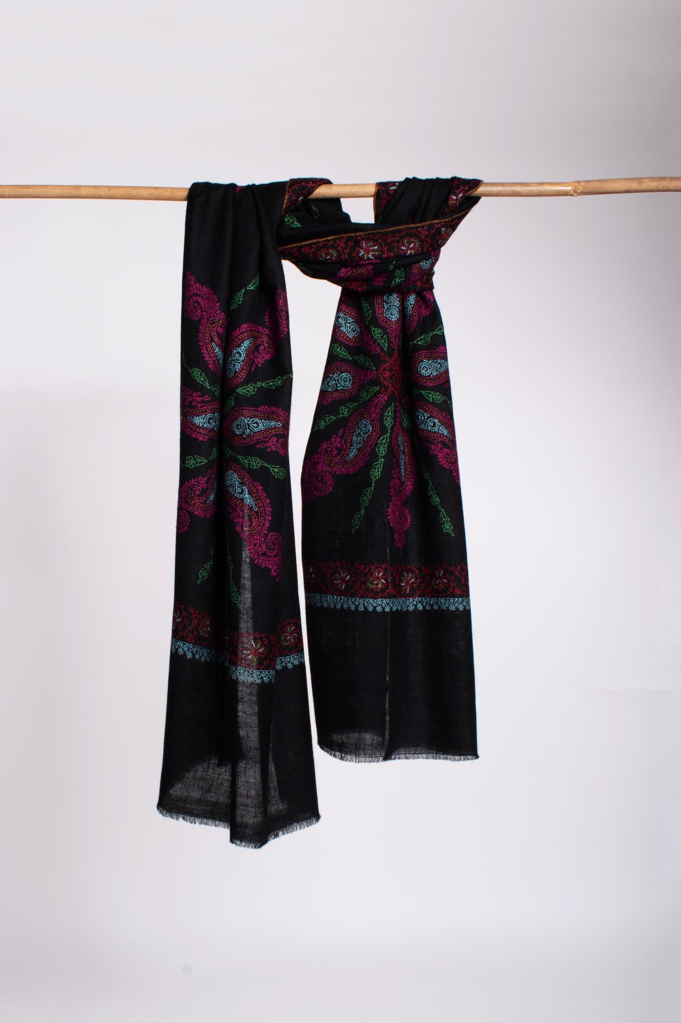 Hand Embroidered Sozni Kashmiri Cashmere Scarf in Black - ANDALUSIA