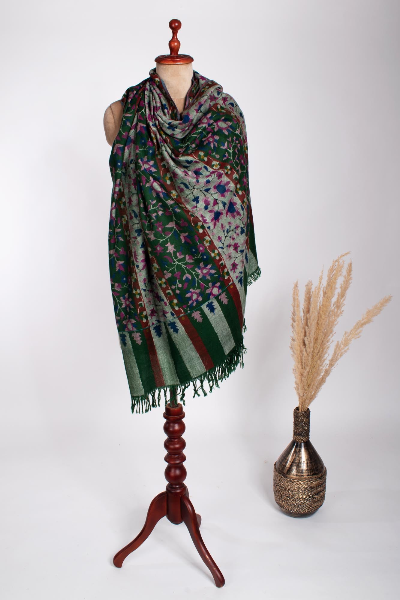 Botanical Green Handwoven Kani Pashmina Shawl - CREWE