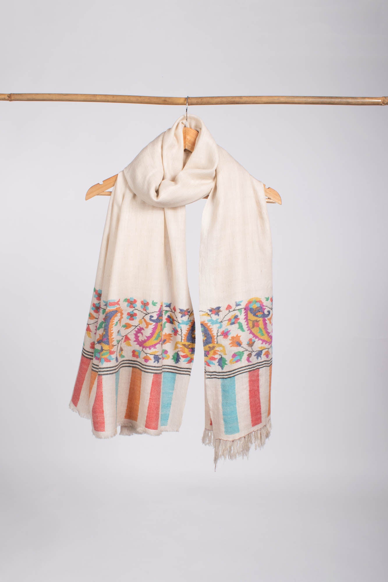 Cream Kashmiri Kani Pashmina Shawl - TUSCALOOSA