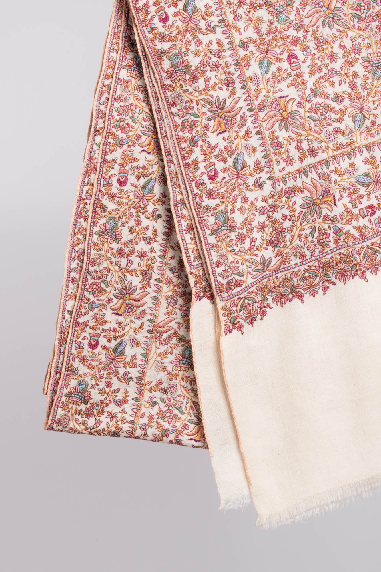 Hand Spun Silk Embroidered Exclusive Pashmina - GREELEY