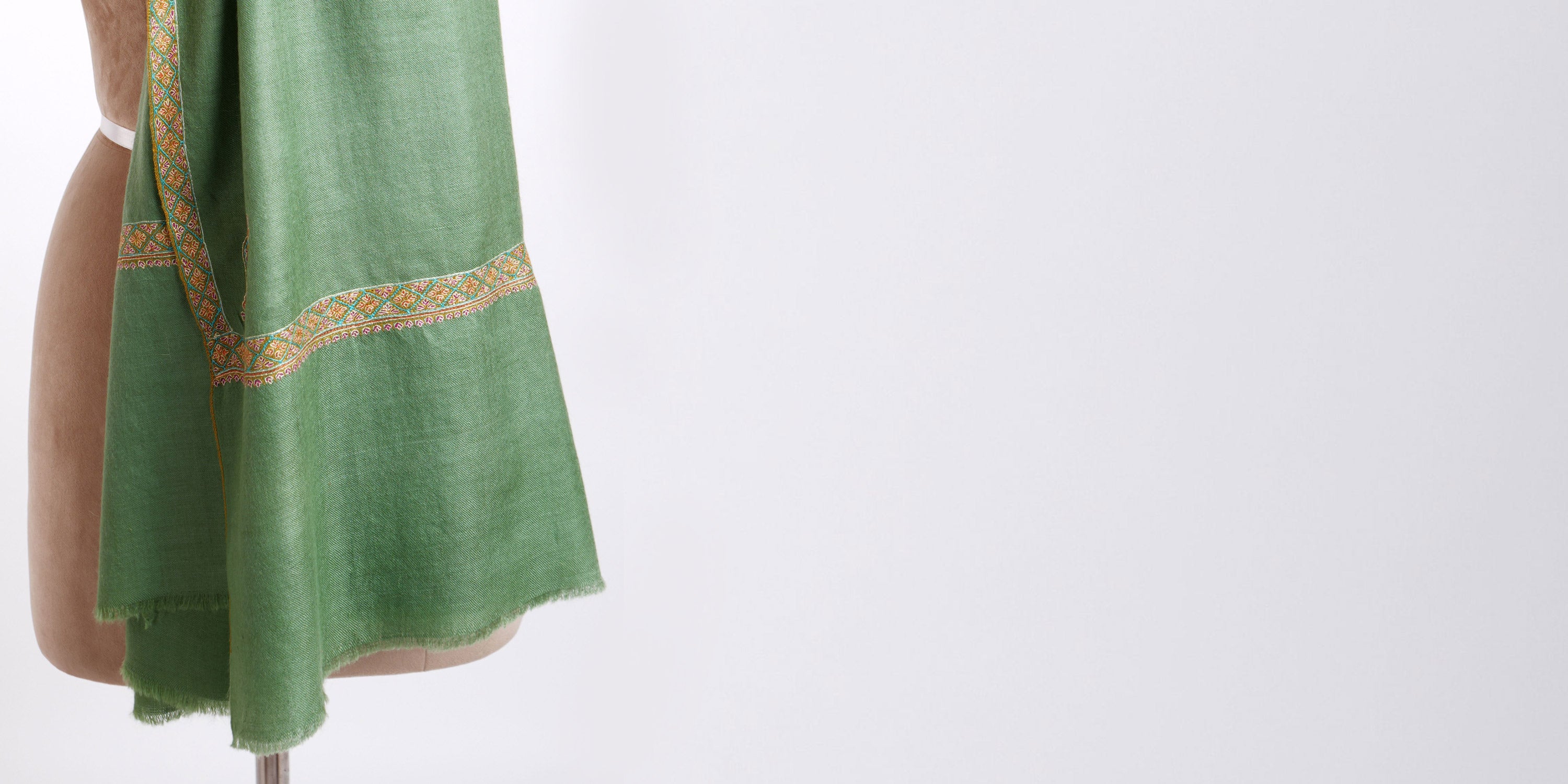 Green Kashmiri Pashmina Shawls by Shahkaar - Elegant and Luxurious