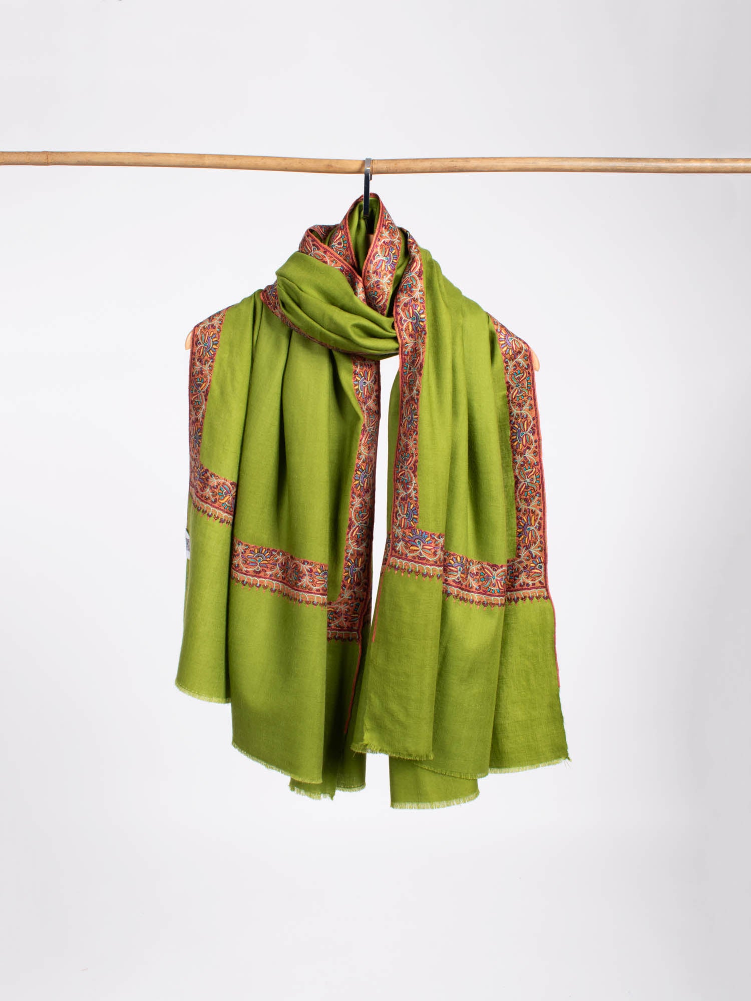 Grüner Sozni bestickter Pashmina-Schal