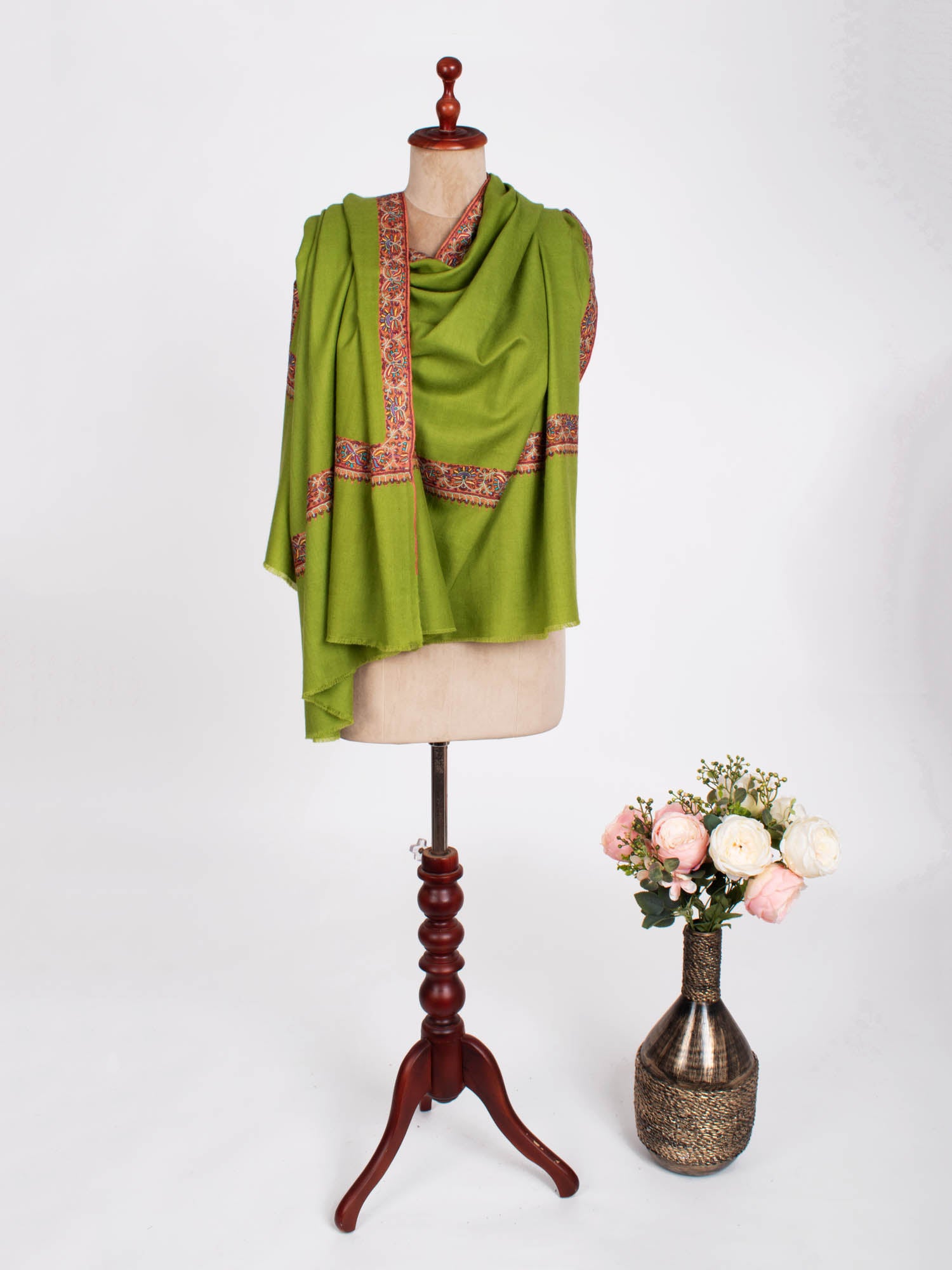 Green Sozni Embroidered Pashmina Shawl