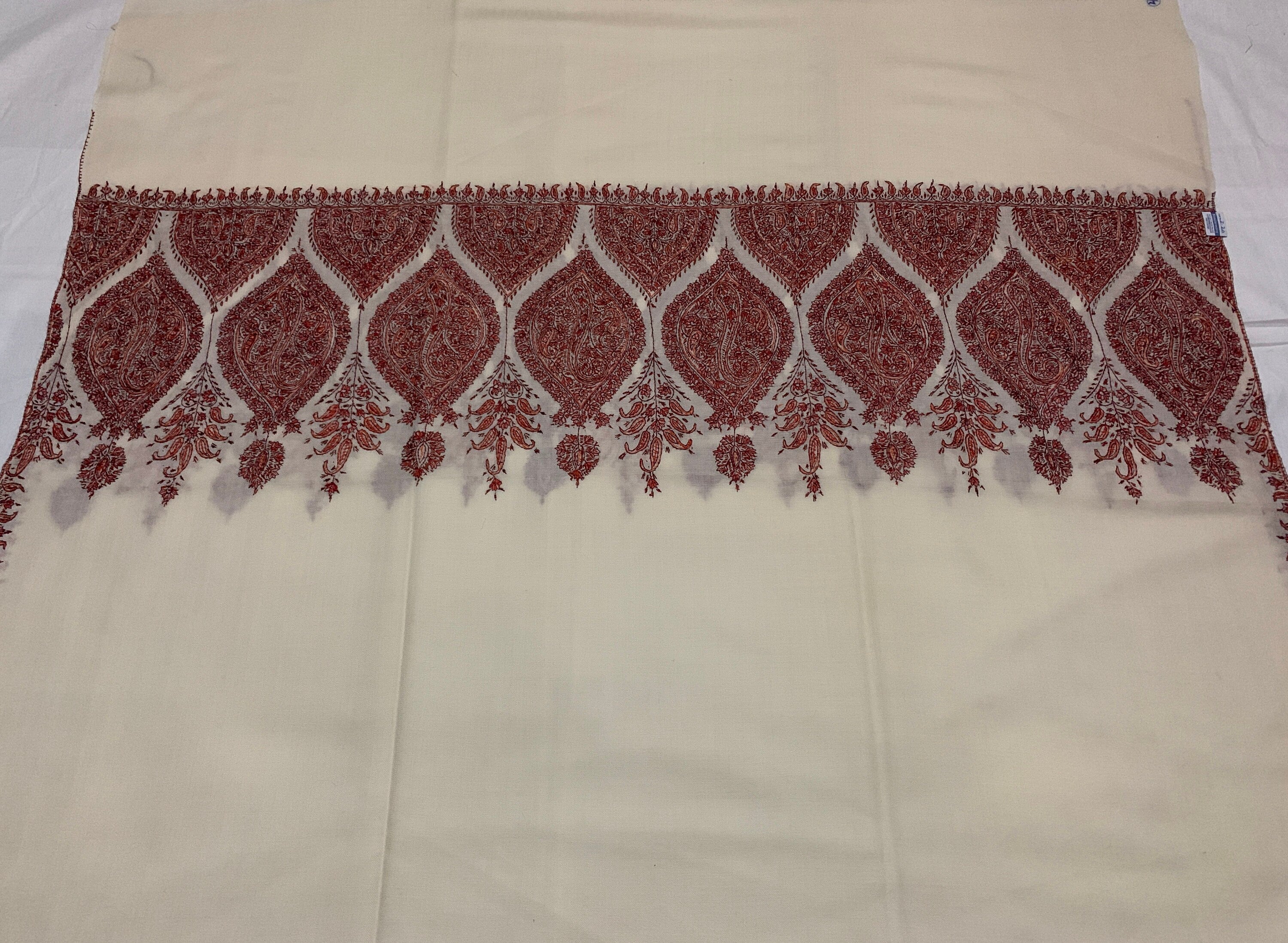 White Kashmiri Hand Embroidered Woollen Shawl