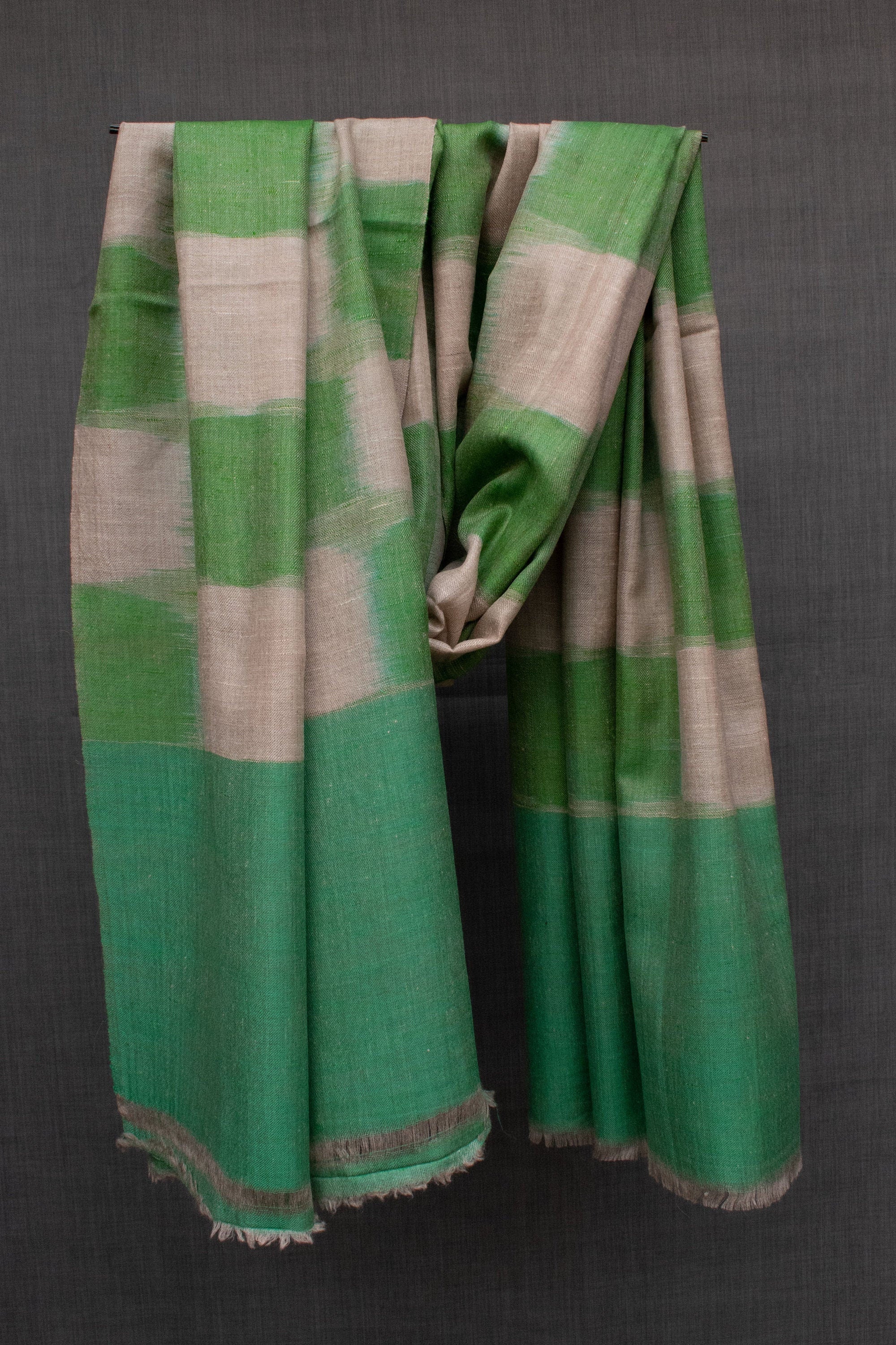 Scialle Pashmina verde Ikat Design