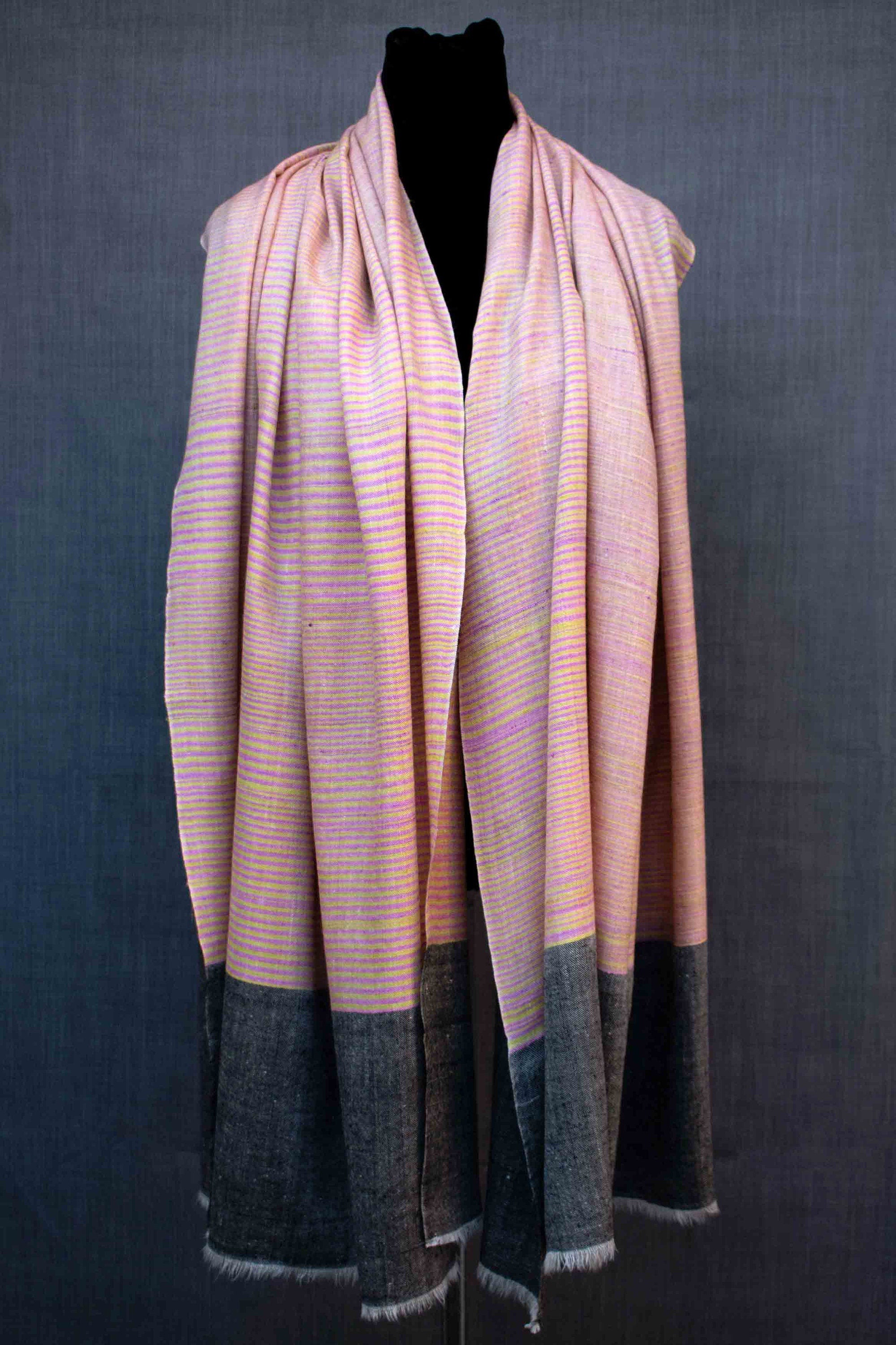 Scialle in pura pashmina con trama Ikat