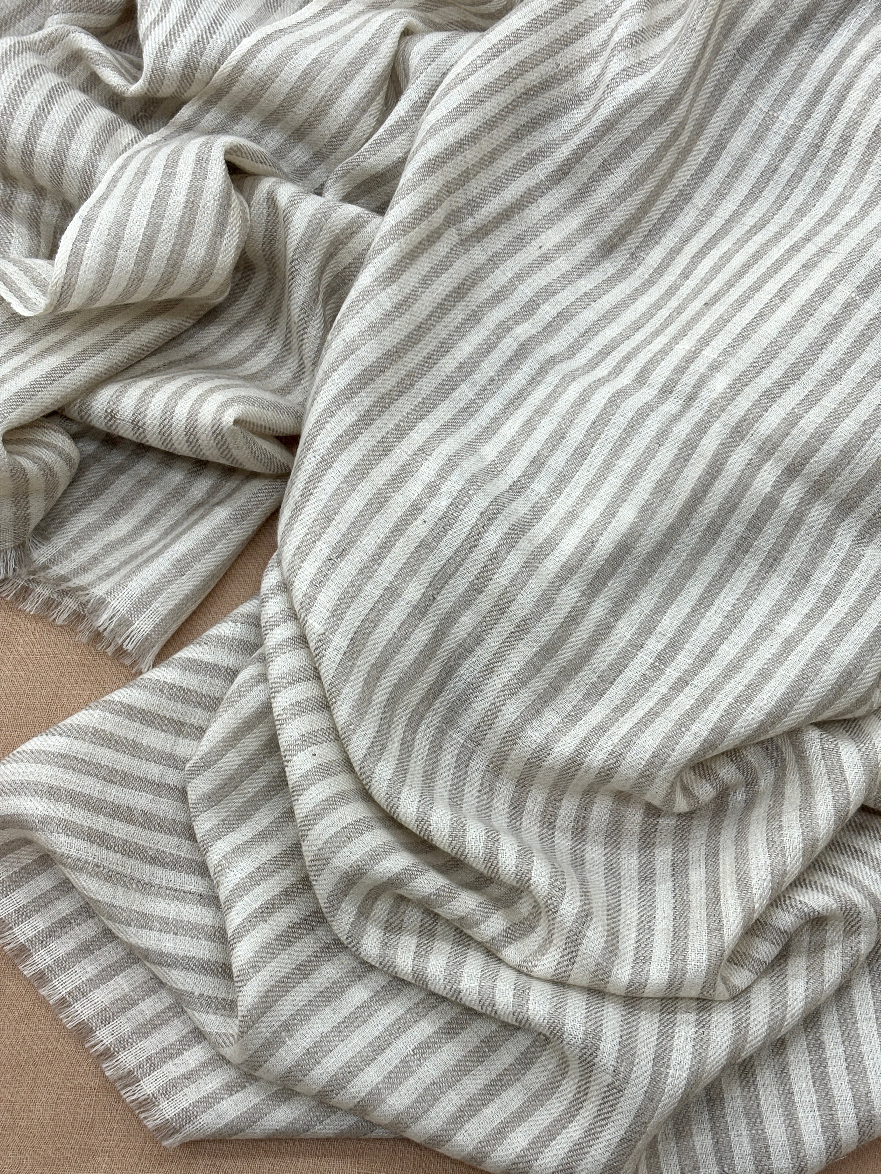 Beige Ivory Classic Cashmere Wrap