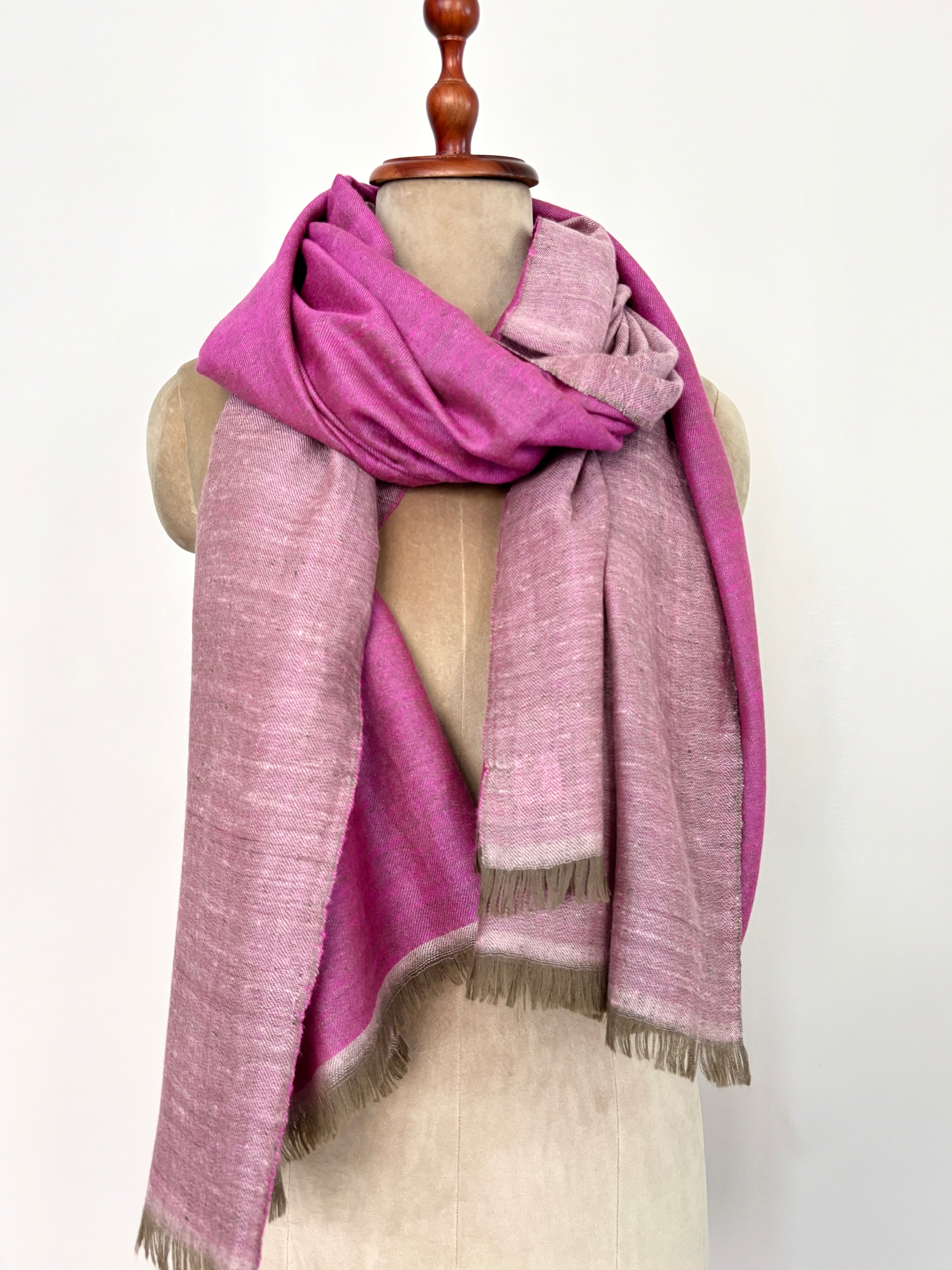 Fuchsia and Ivory Dorukha Kashmiri Pashmina Handloom Shawl