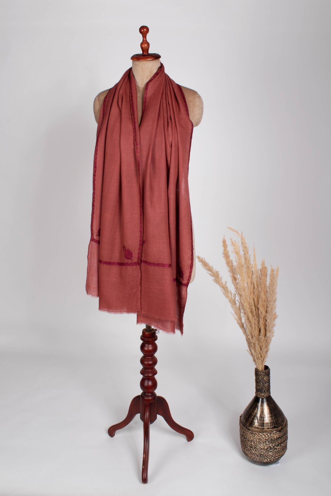 Indian Red Handloomed Sozni Cashmere Scarf - LODI