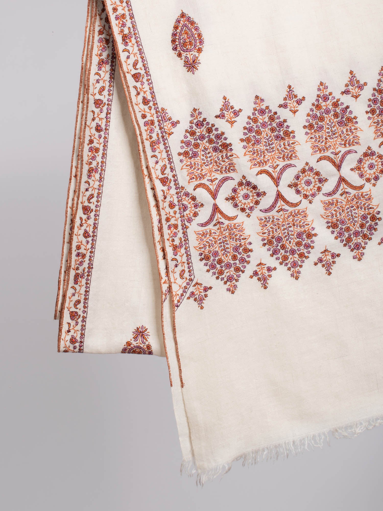 Ivory Palladar Kashmiri Pashmina Shawl - KAHULUI