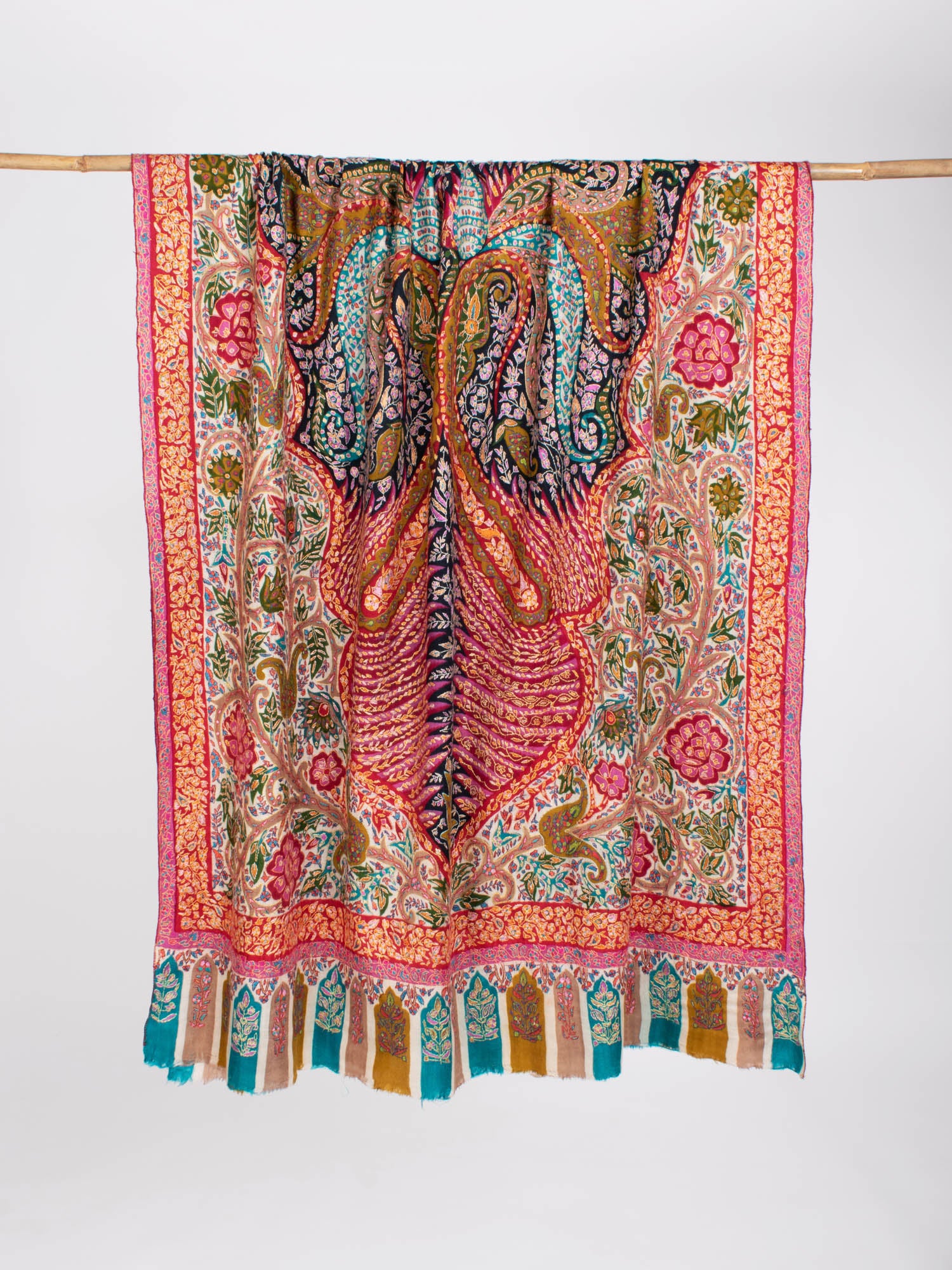 Châle de mariée brodé Pashmina du Cachemire - LIVONIA