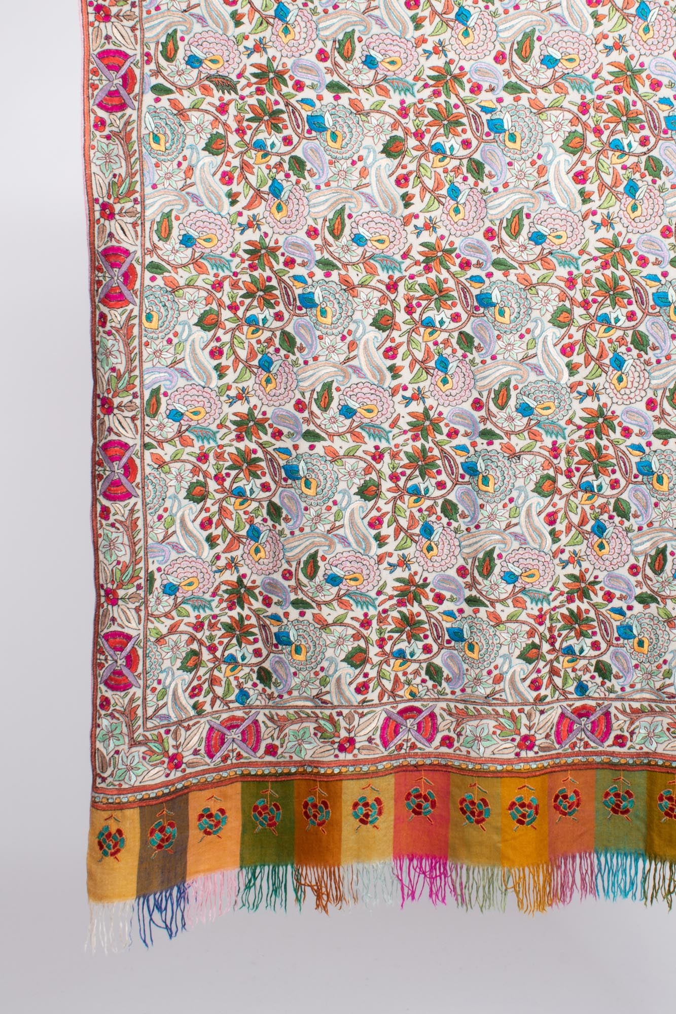 Floral Paisley Papermachie Hand Crafted Kashmiri Shawl - REPTON