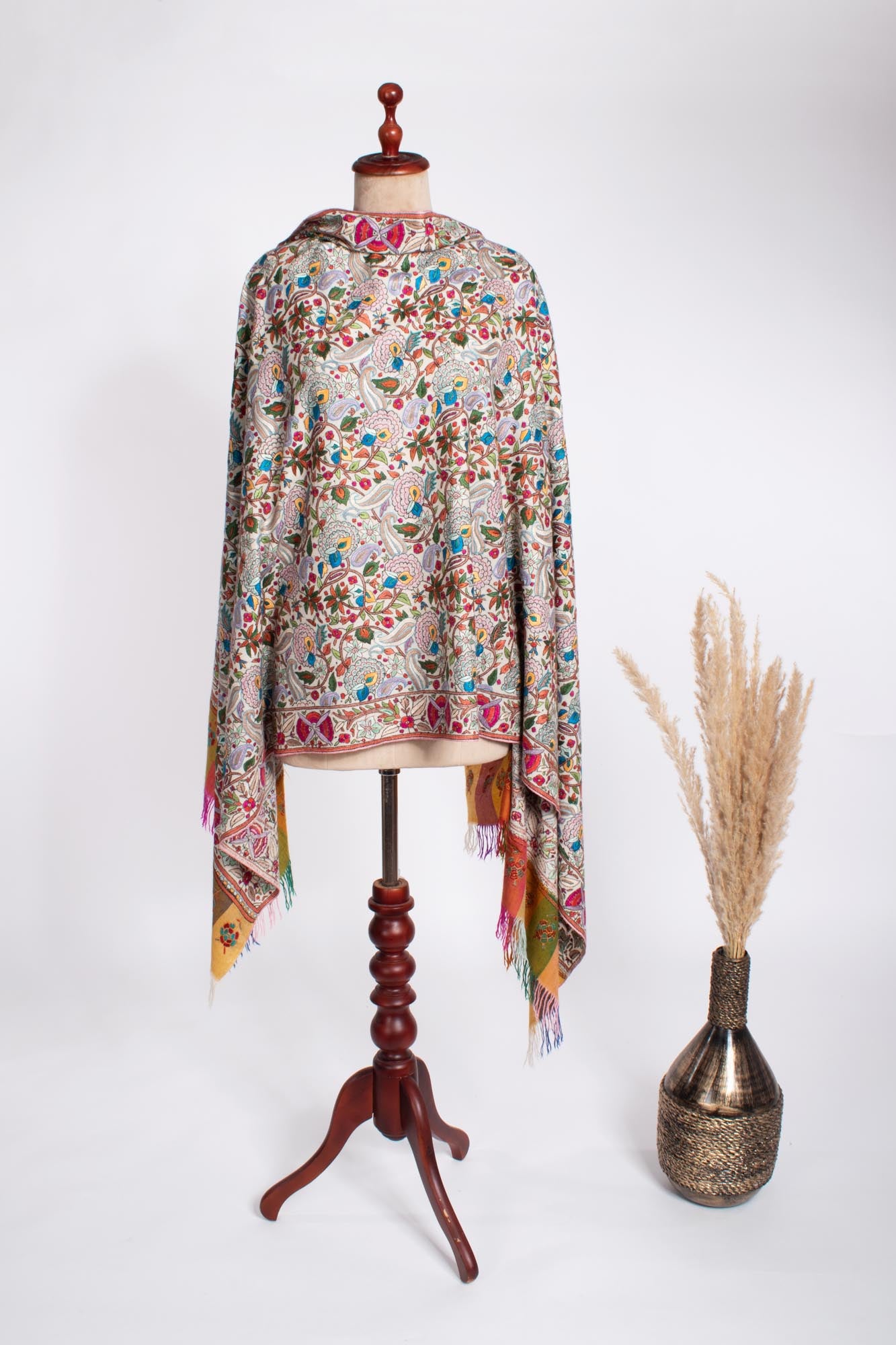 Floral Paisley Papermachie Hand Crafted Kashmiri Shawl - REPTON