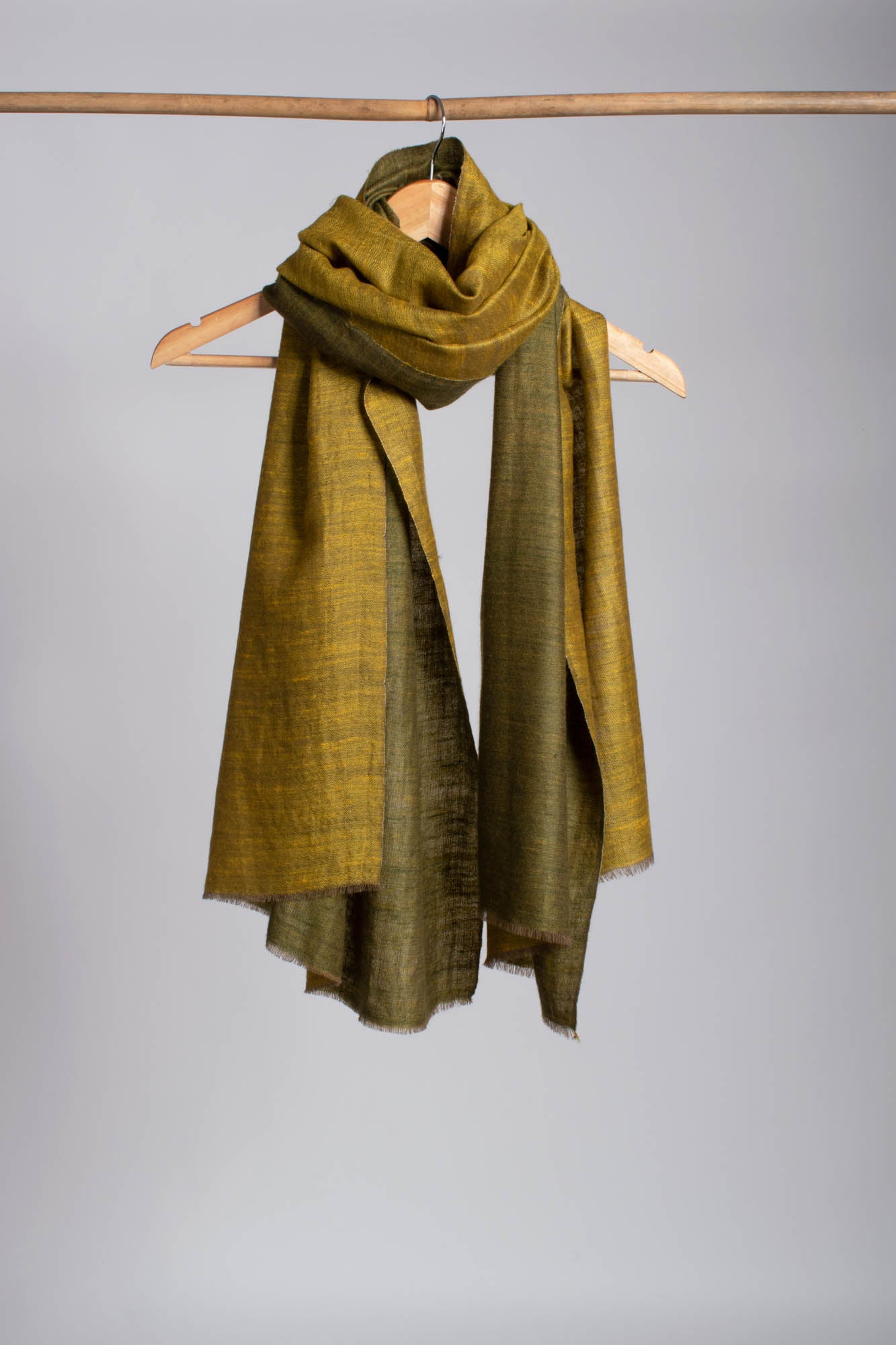 Mustard e Olive Dorukha Cashmere Scarf - Holywell