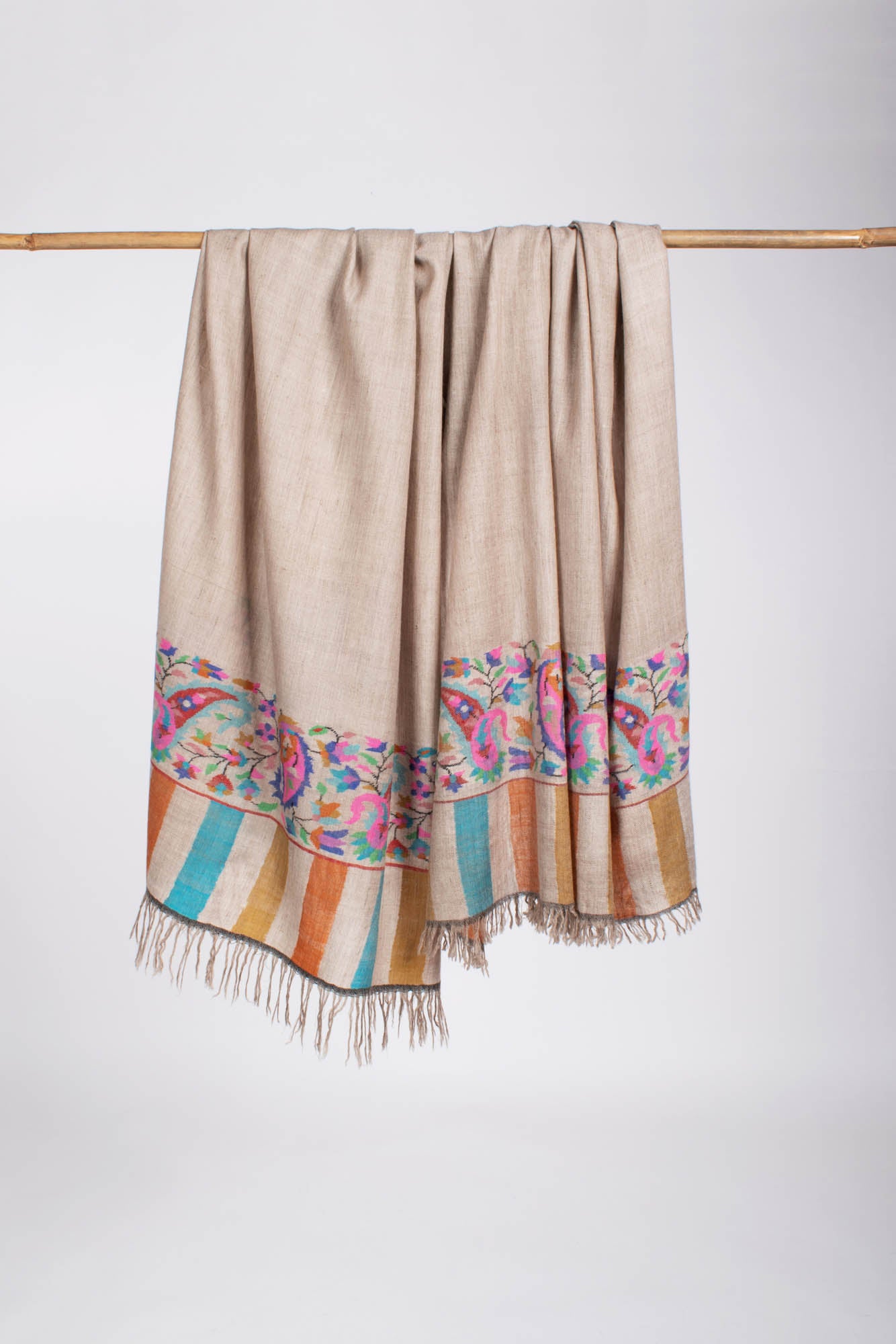 Châle Kani Pashmina Couleur Taupe - TUSCUMBIA