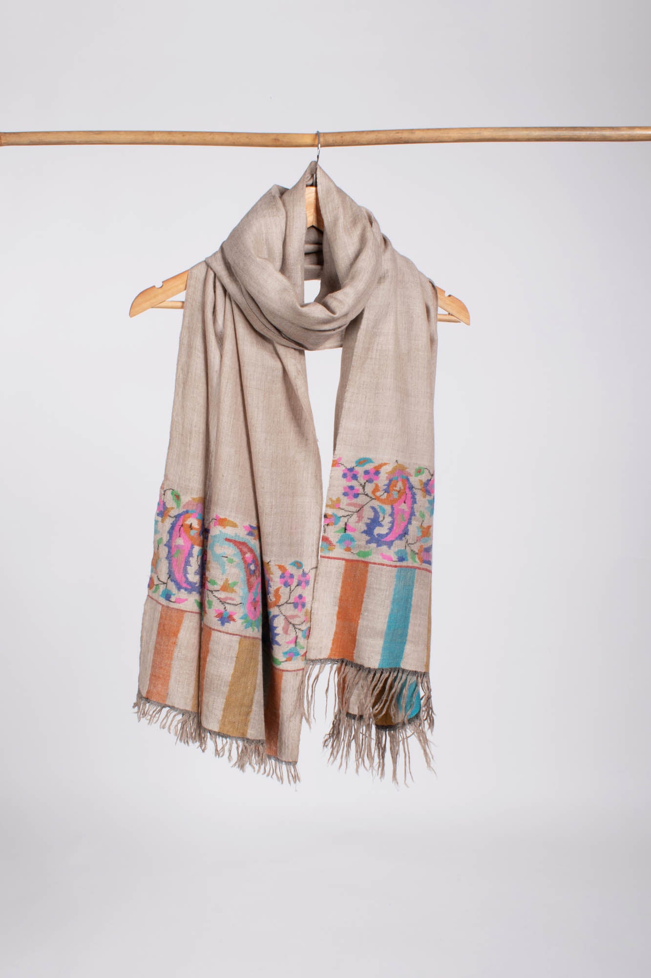 Châle Kani Pashmina Couleur Taupe - TUSCUMBIA