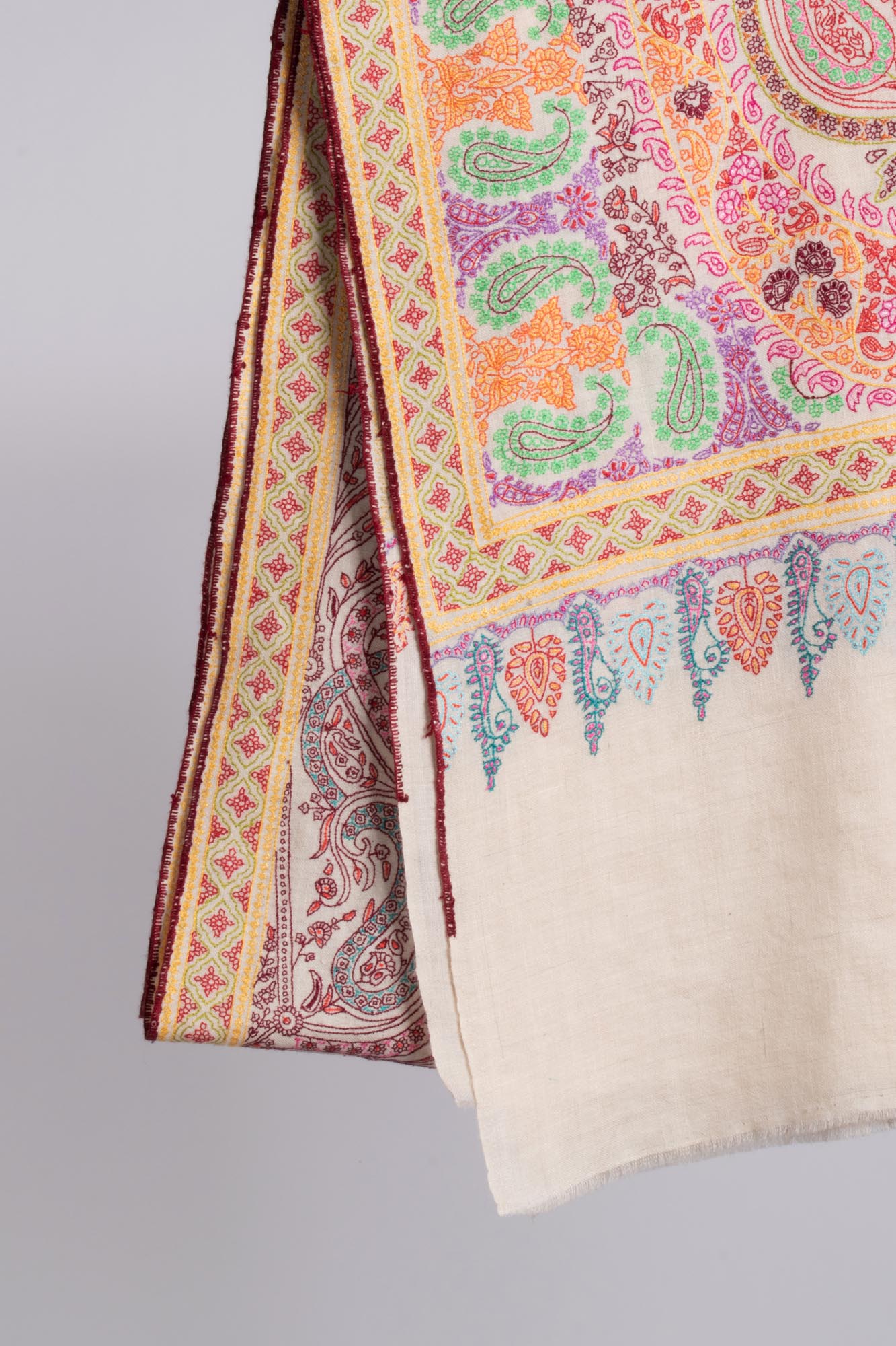 Ivory Hand Embroidered Kashmiri Pashmina Shawl - ATMORE