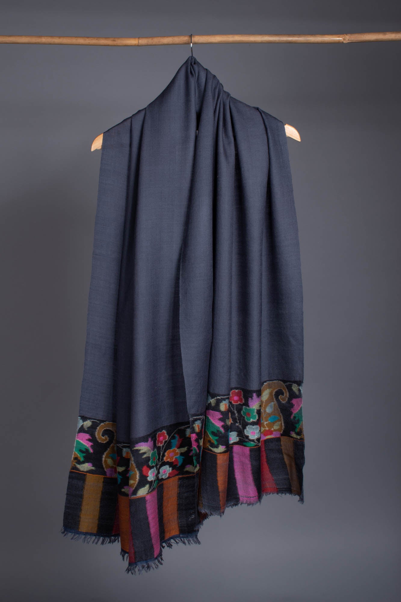 卡尼·帕什米纳（Kani Pashmina）围巾与佩斯利 - 莫斯塔尔