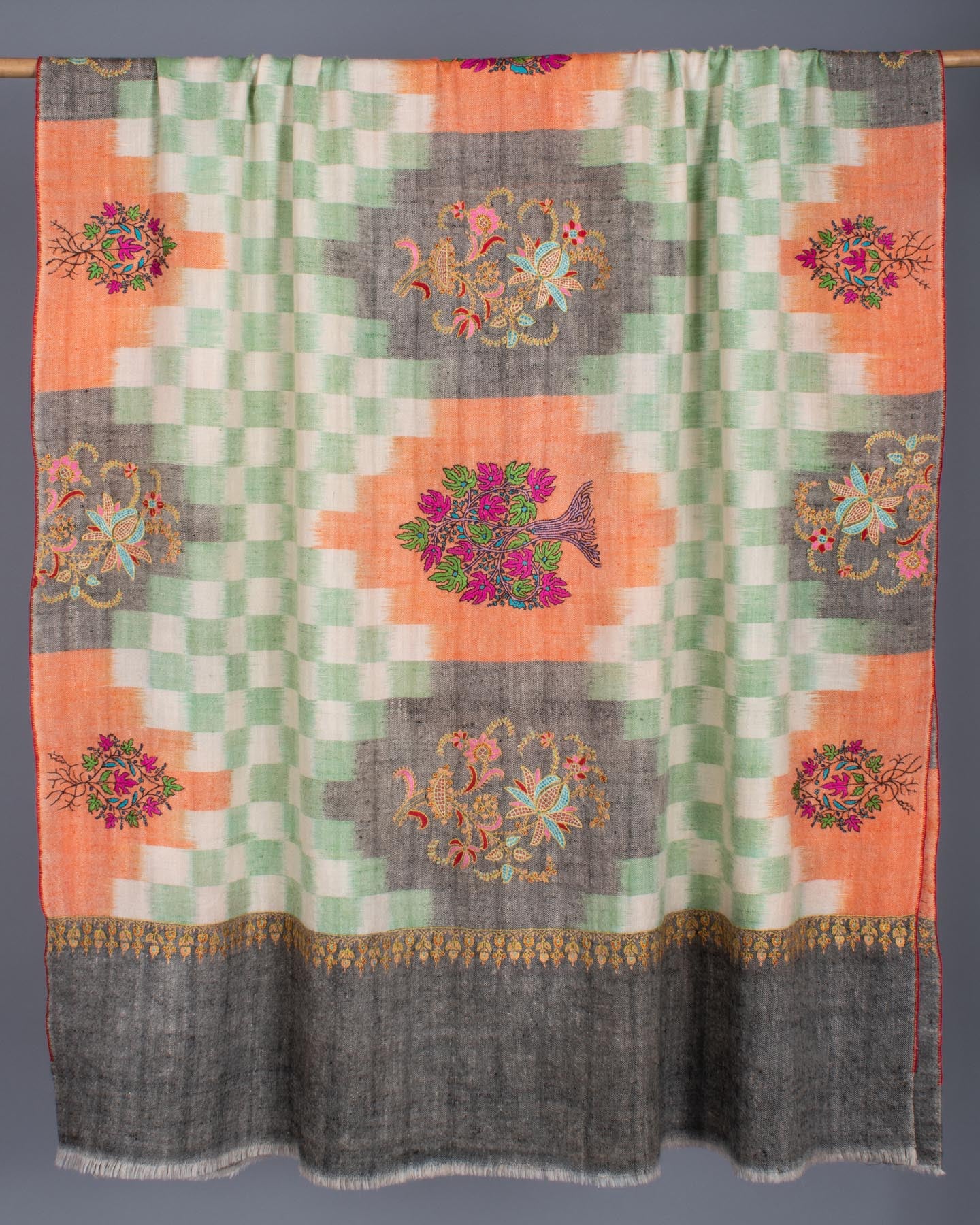 Handloomed Pure Pashmina Shawl with Sozni - THASOS